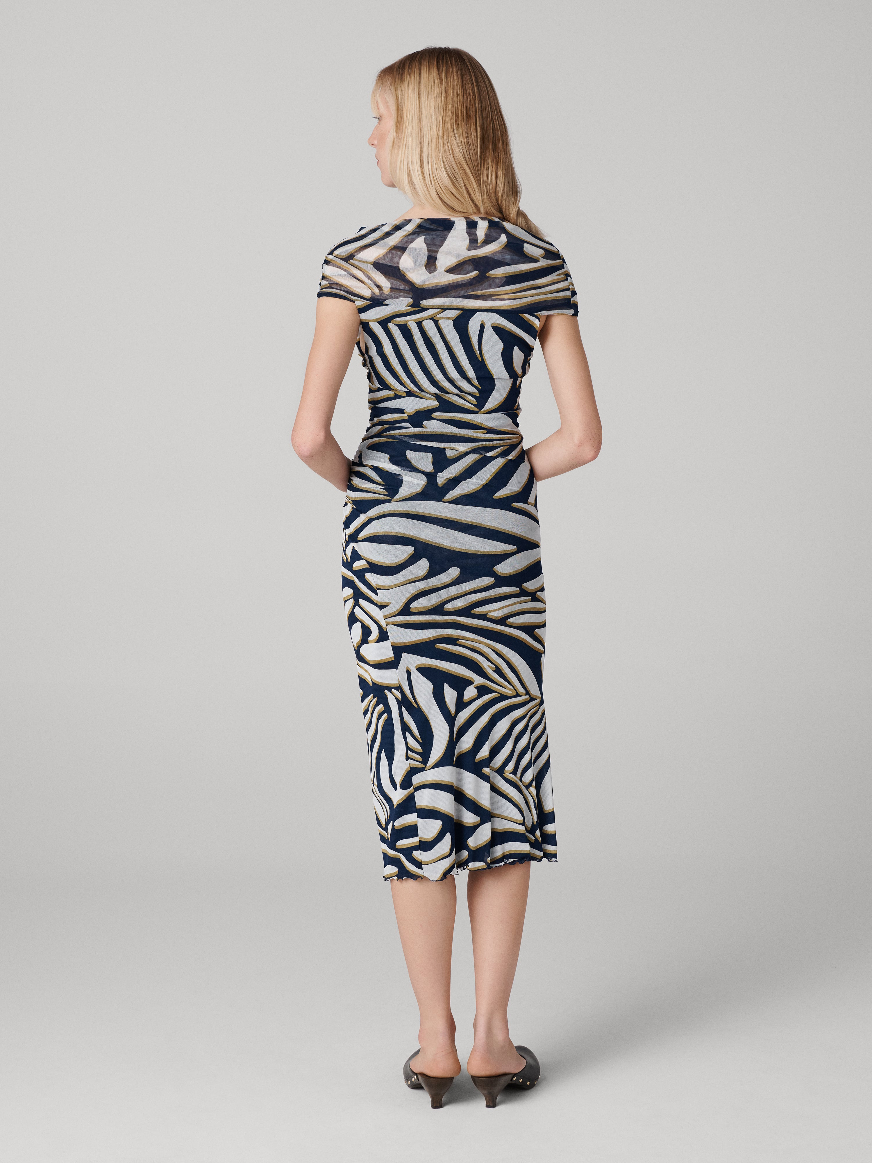 Lovinia Dress - 2