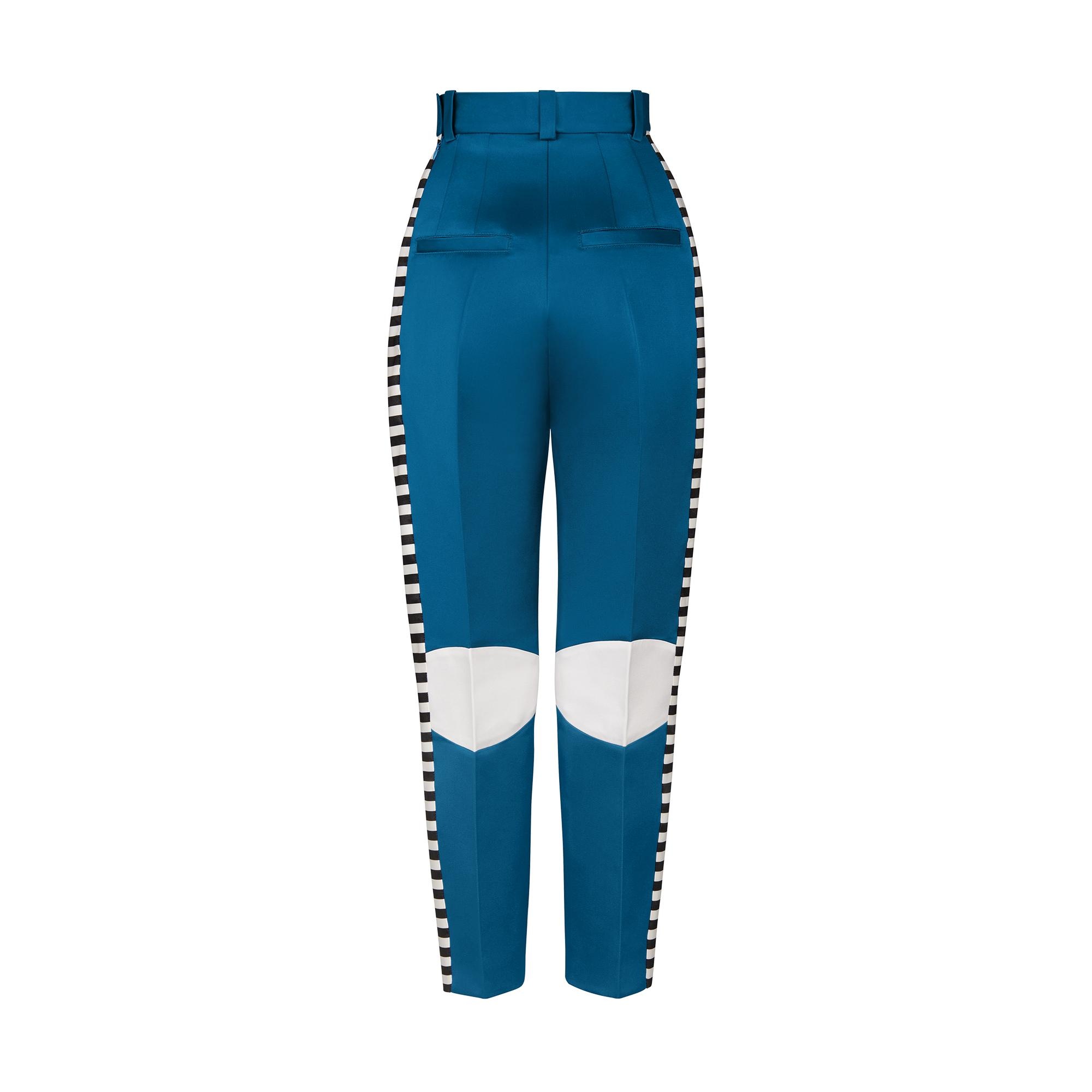 Graphic High-Waisted Pant - 3