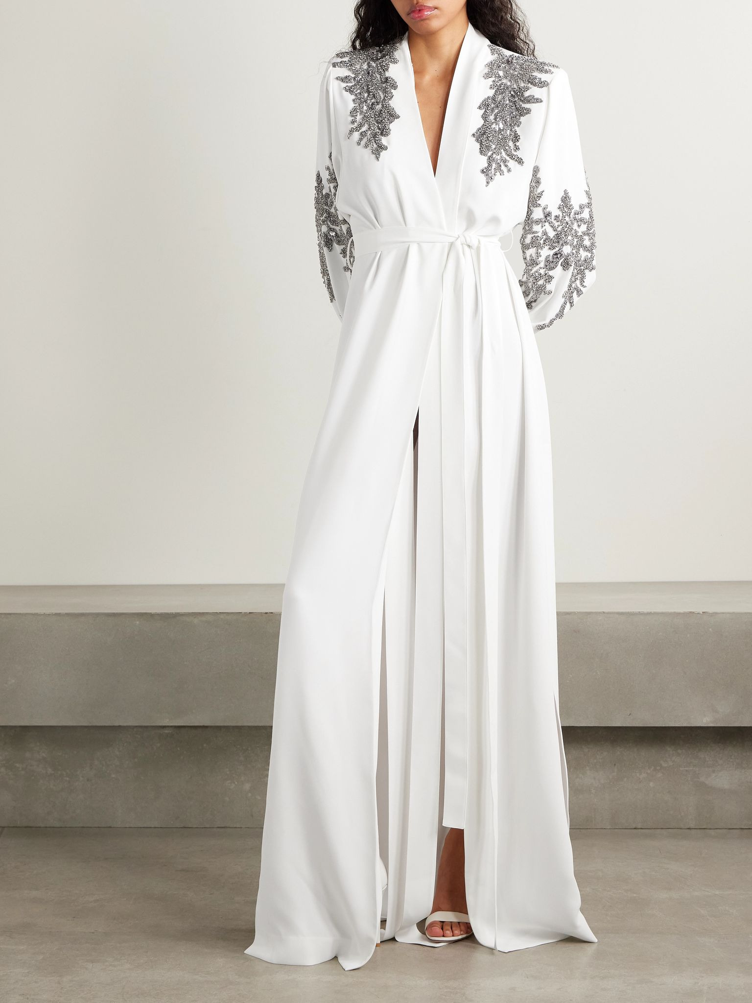 Belted tie-neck embellished crepe gown White - 3