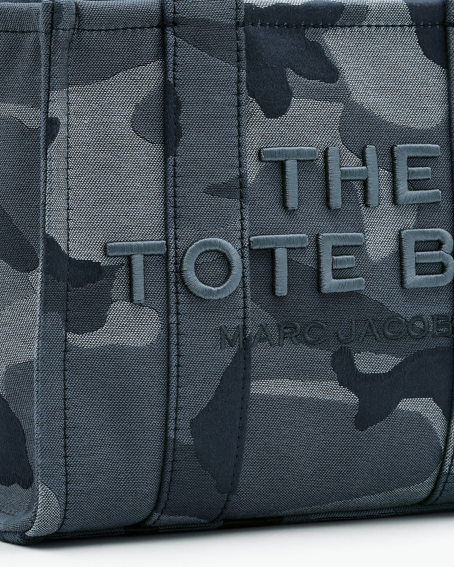 THE CAMO JACQUARD SMALL TOTE BAG - 5