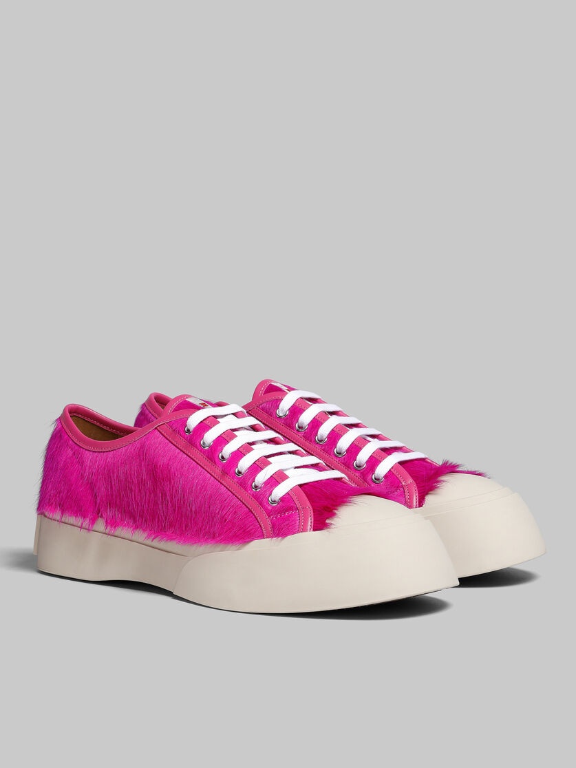FUCHSIA LONG-HAIR CALFSKIN PABLO SNEAKER - 2