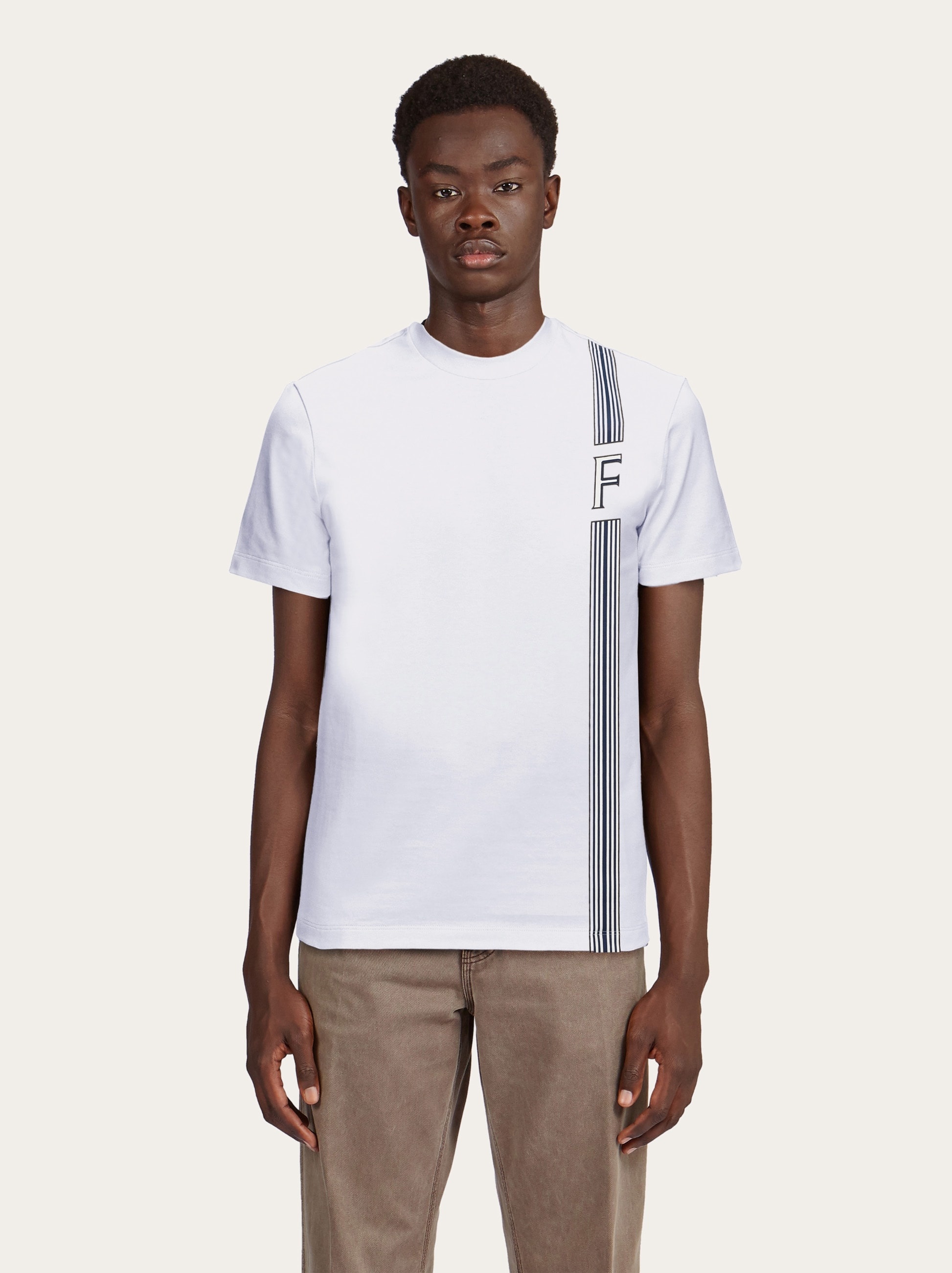 Short sleeved t-shirt with College Stripes - 2