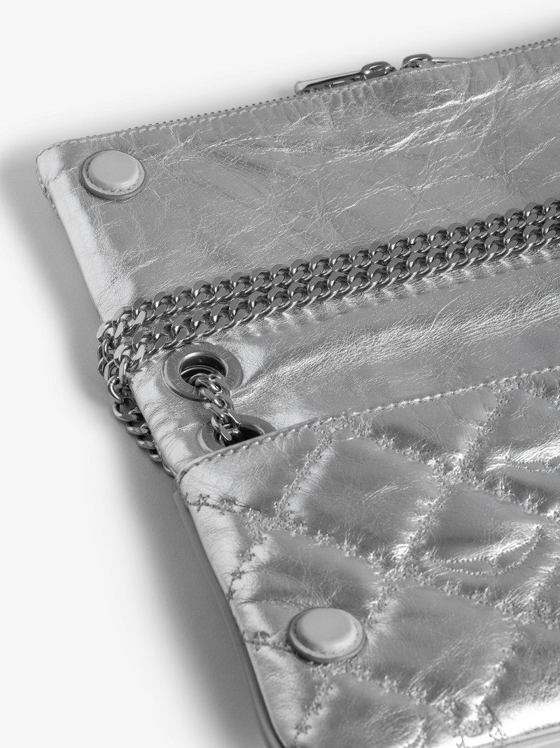 Rock II Silver Metallic Clutch 5
