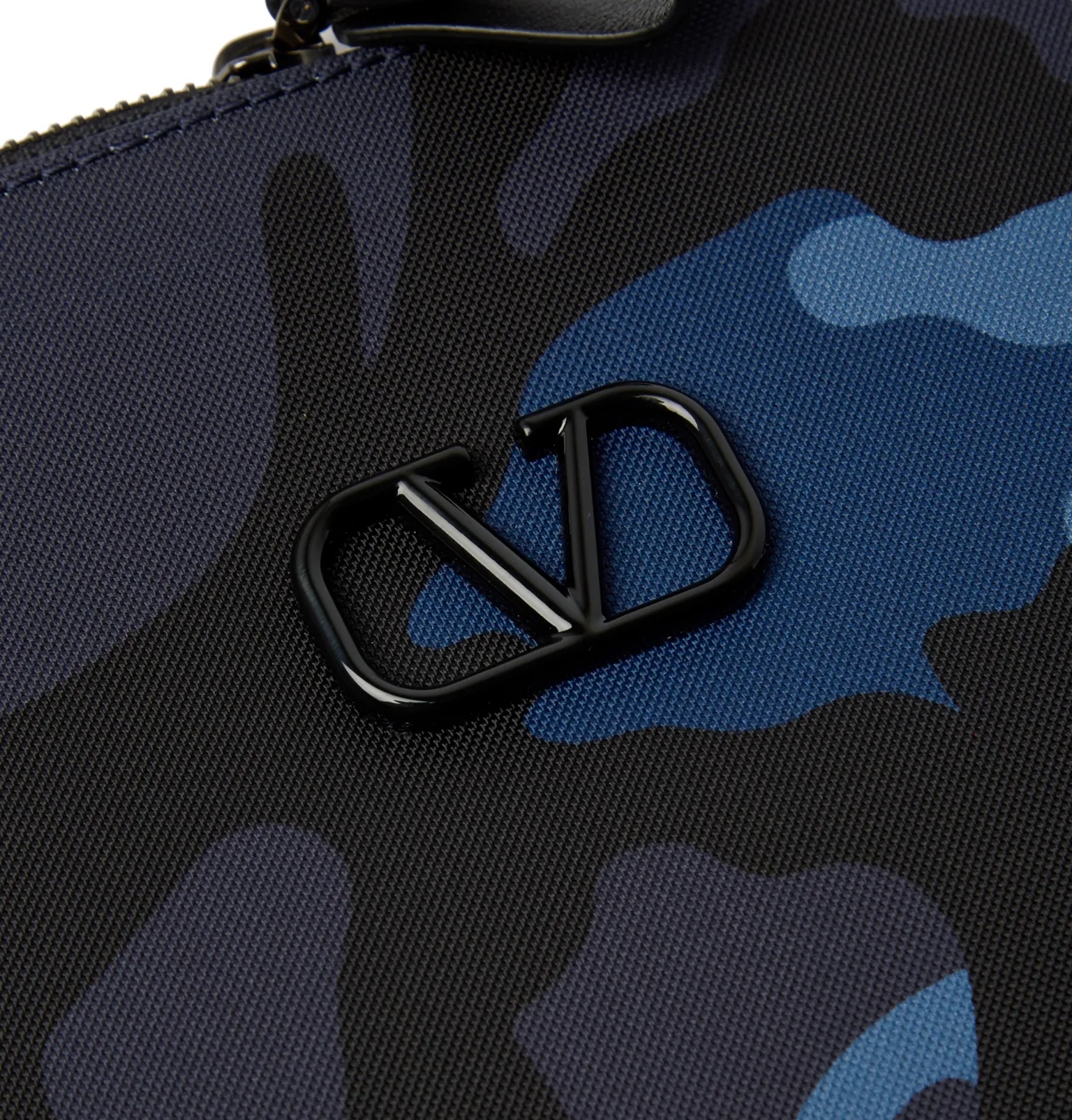 Valentino Garavani Logo-Appliquéd Camouflage-Print Canvas Pouch - 5