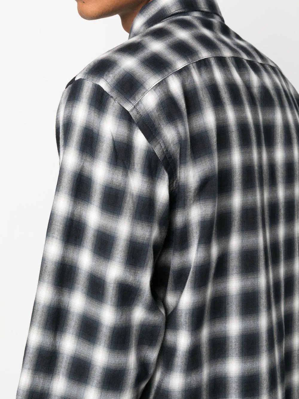 checked long-sleeved shirt - 5