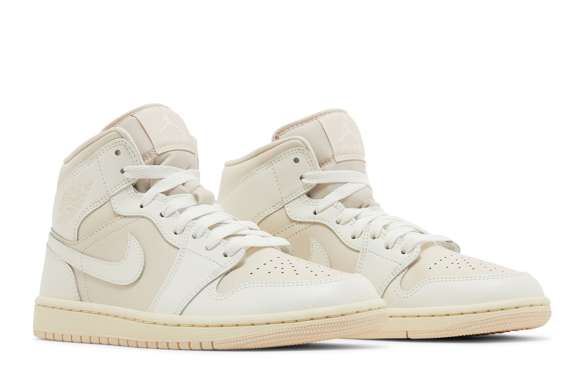 Wmns Air Jordan 1 Mid 'Legend Light Brown' - 8