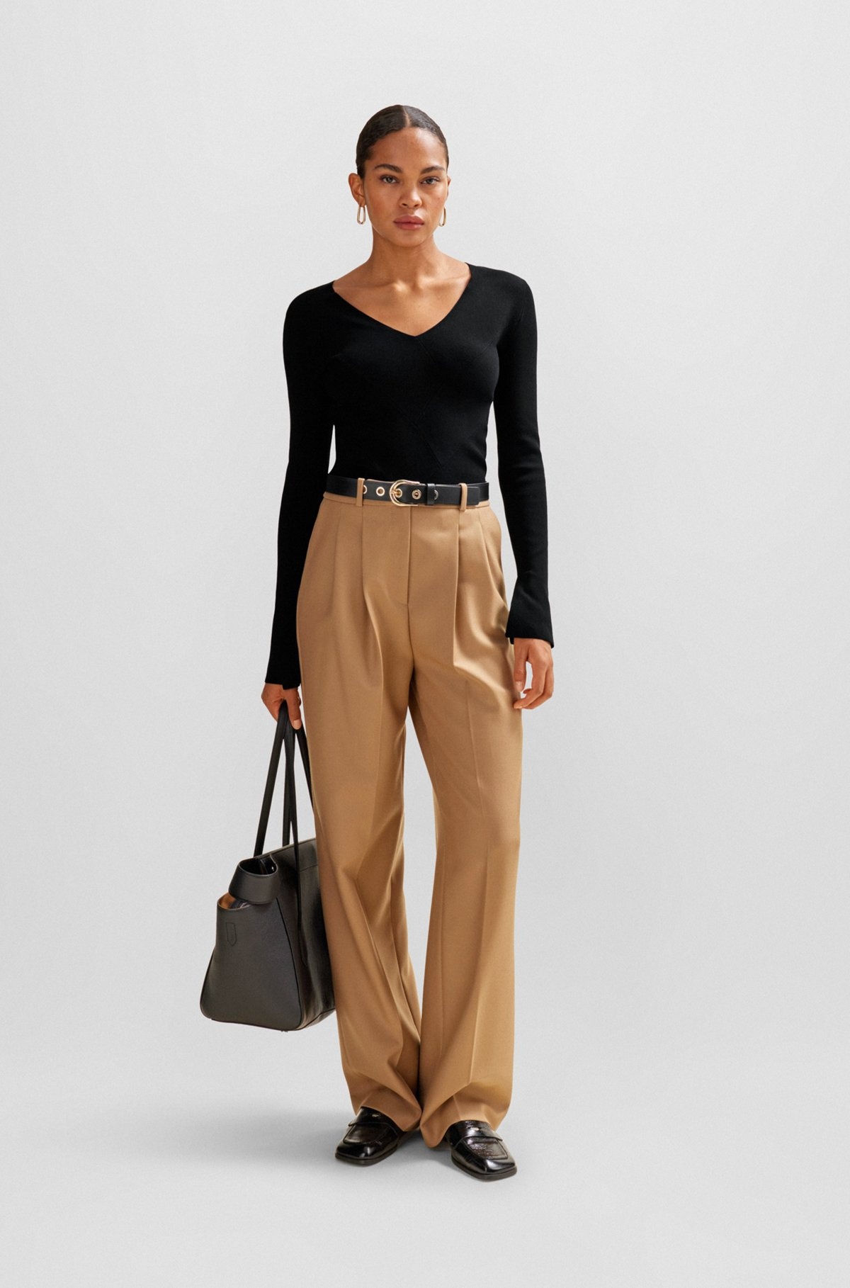 KNITTED SWEATER WITH A RIBBED STRUCTURE - 3