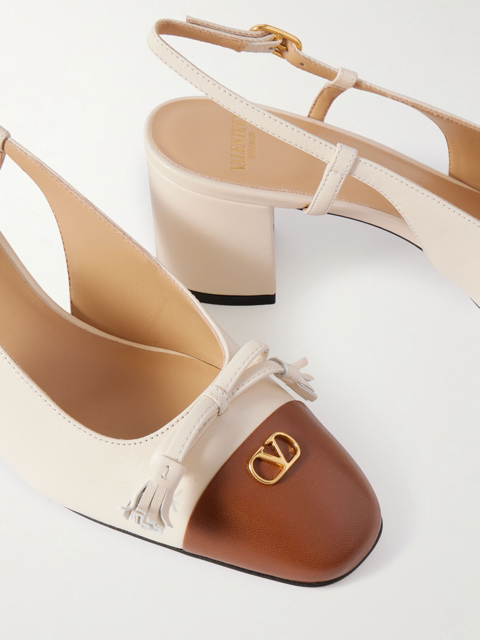 VLogo 65 tasseled leather slingback pumps Ecru - 4