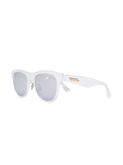 Bottega Veneta square frames sunglasses outlook