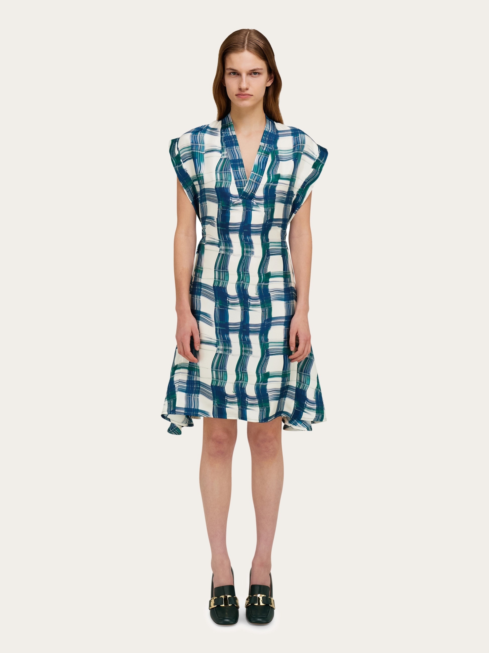 Stylized tartan dress - 6