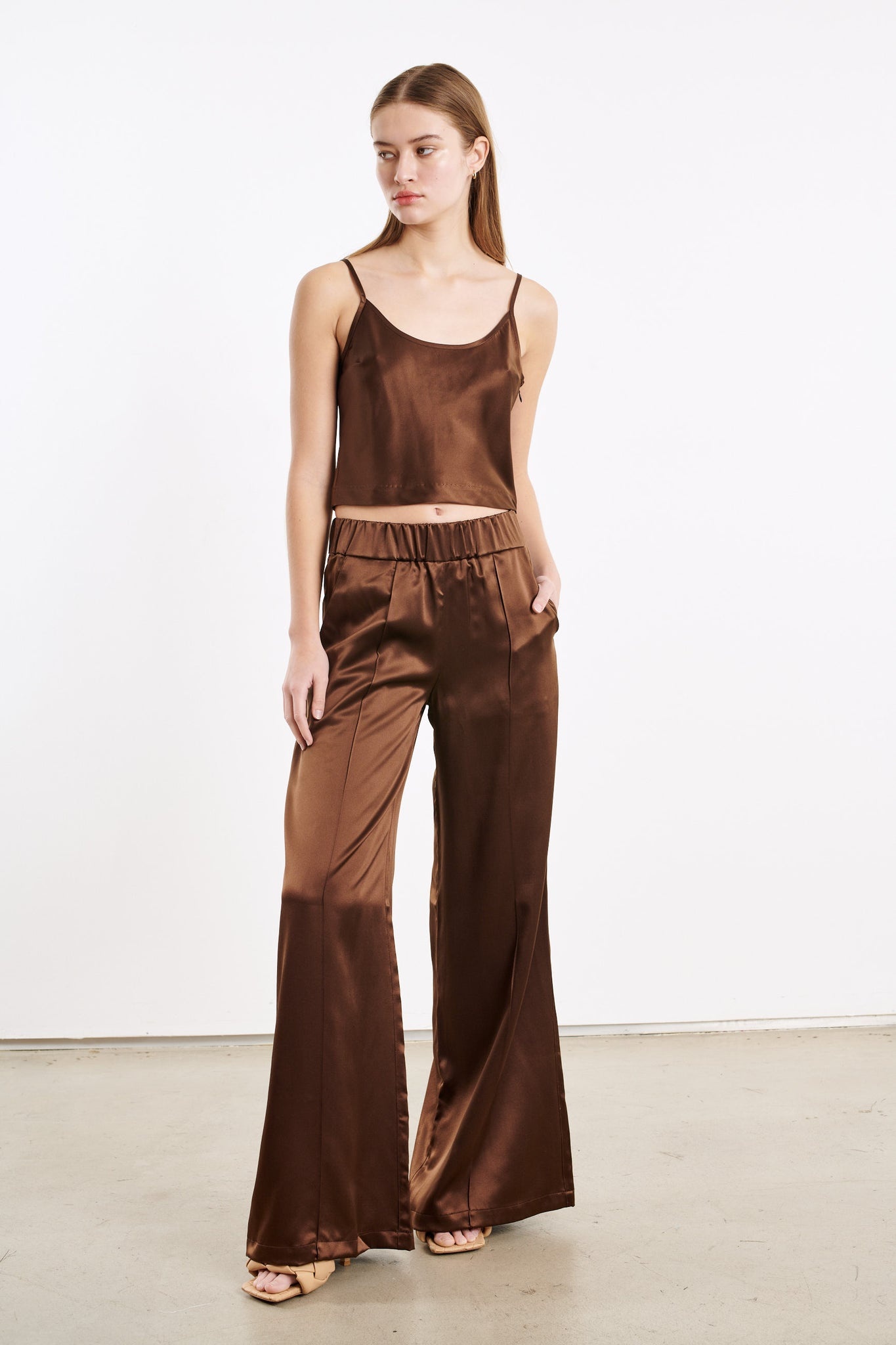 DARK CHOCOLATE SILK CROPPED CAMI - 5