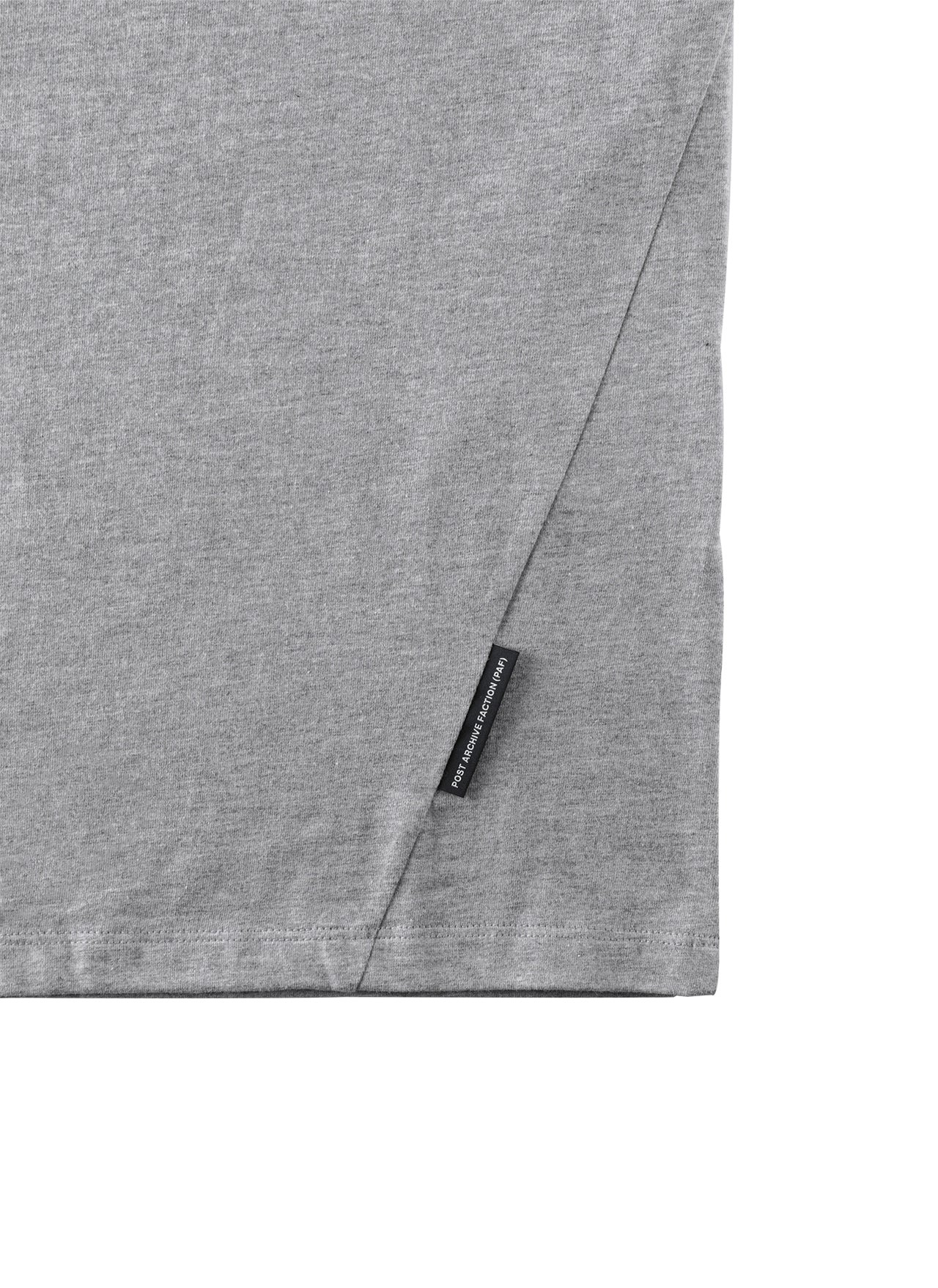 8.0 TEE RIGHT (GREY) - 4