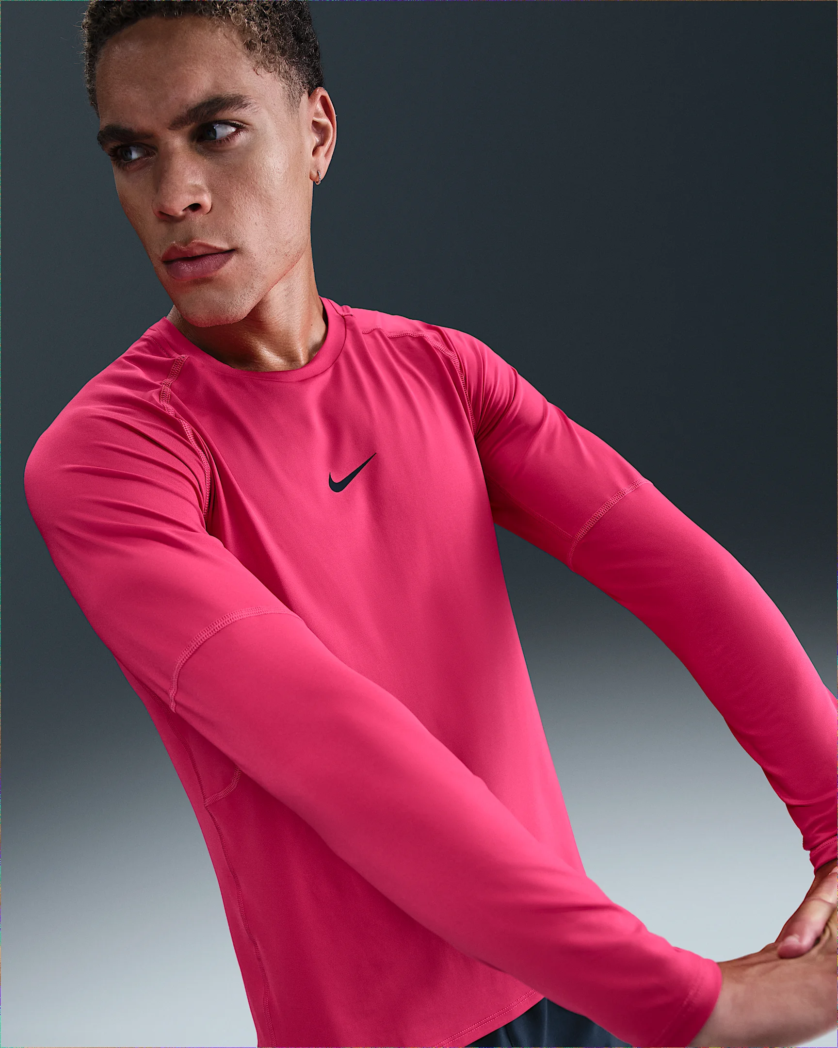 Nike Pro Men's Dri-FIT Slim Long-Sleeve Fitness Top - 1
