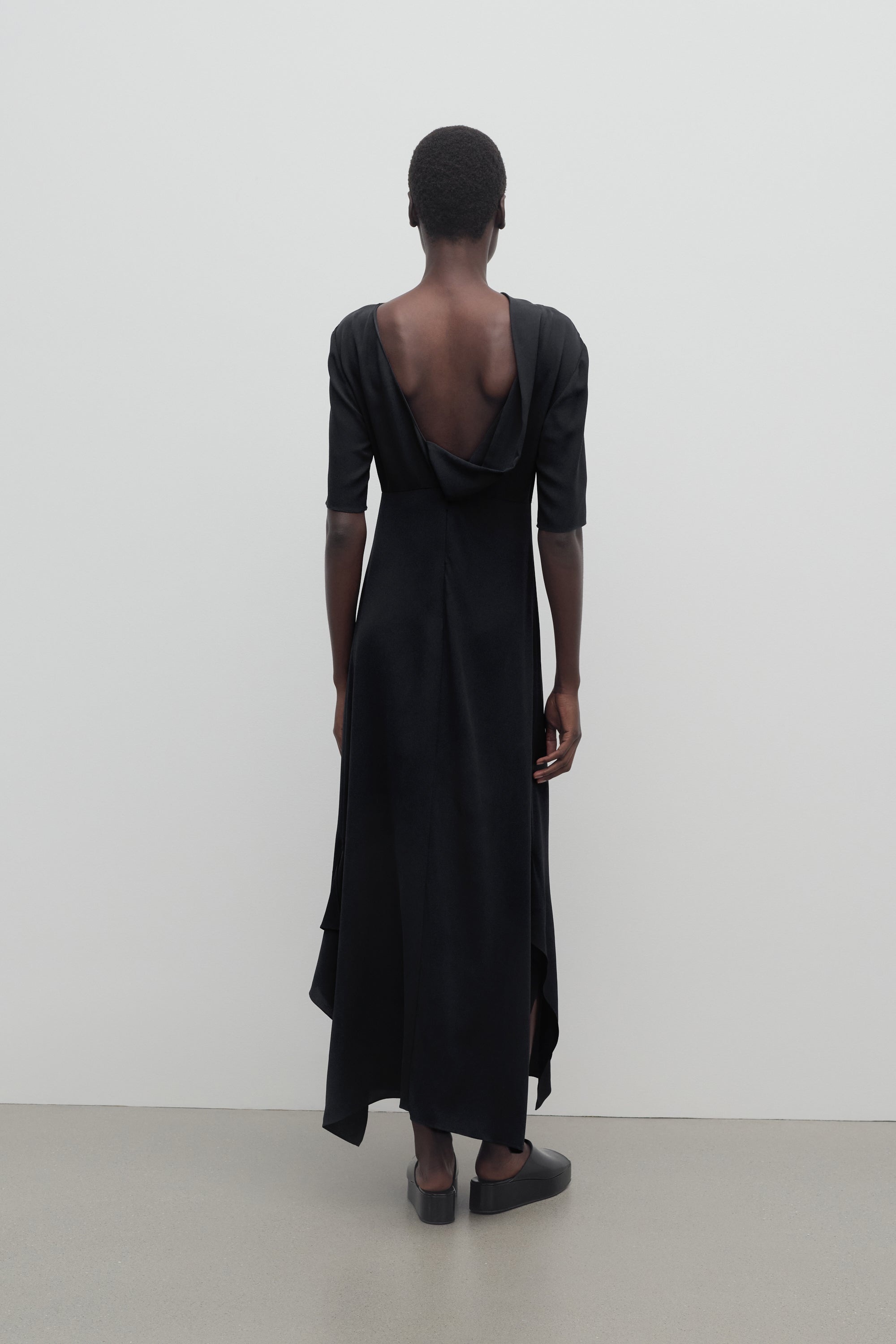Faede Dress in Silk - 5