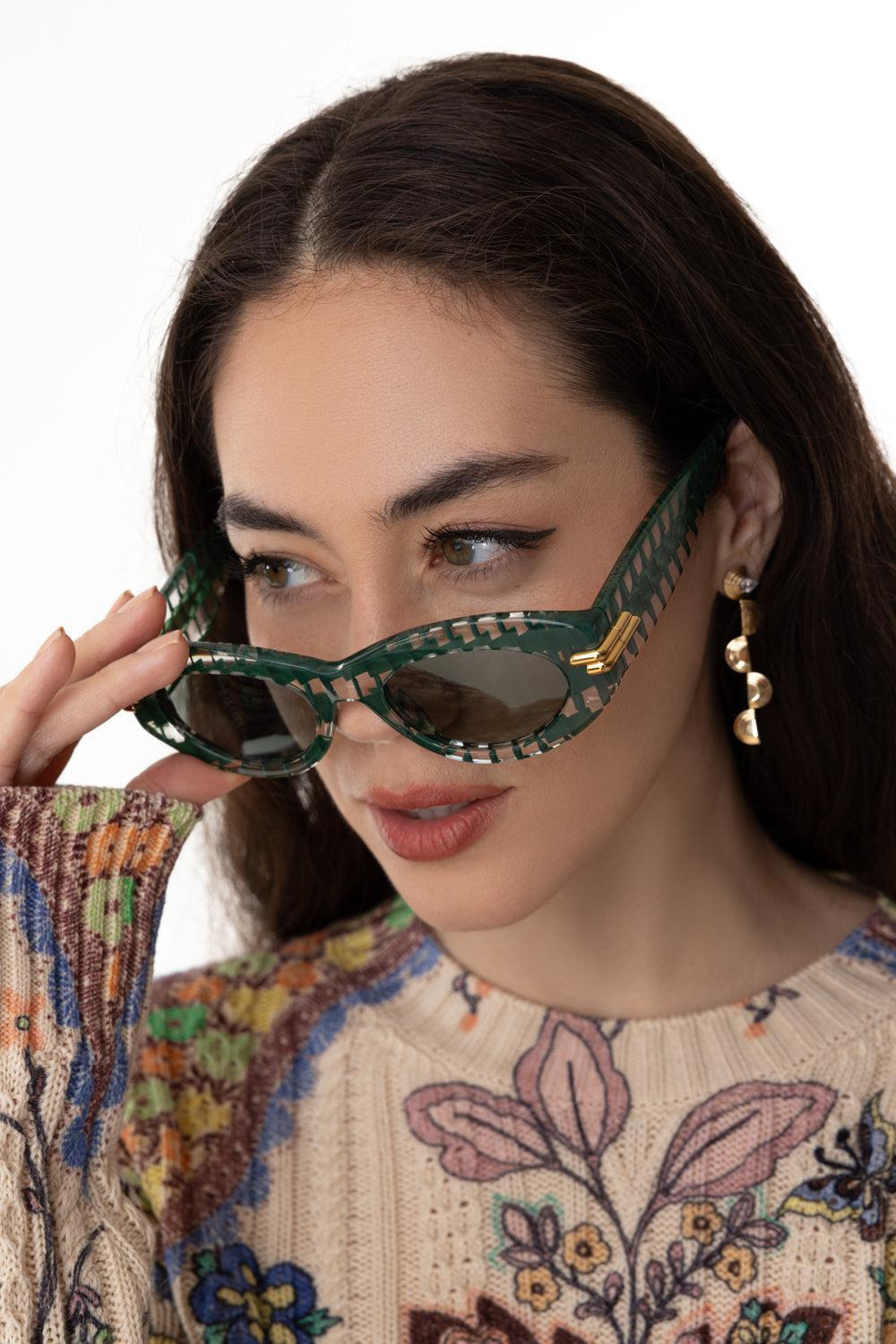 Oval Sunglasses - Green - 3