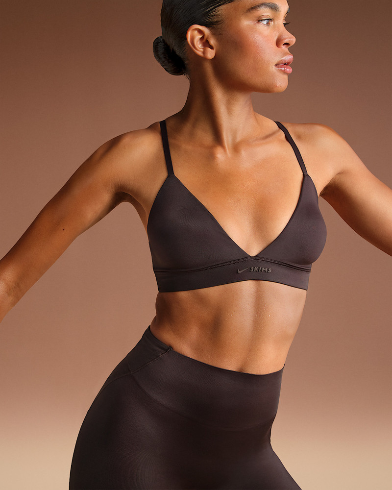 NikeSKIMS Shine Women's Triangle Bra 3