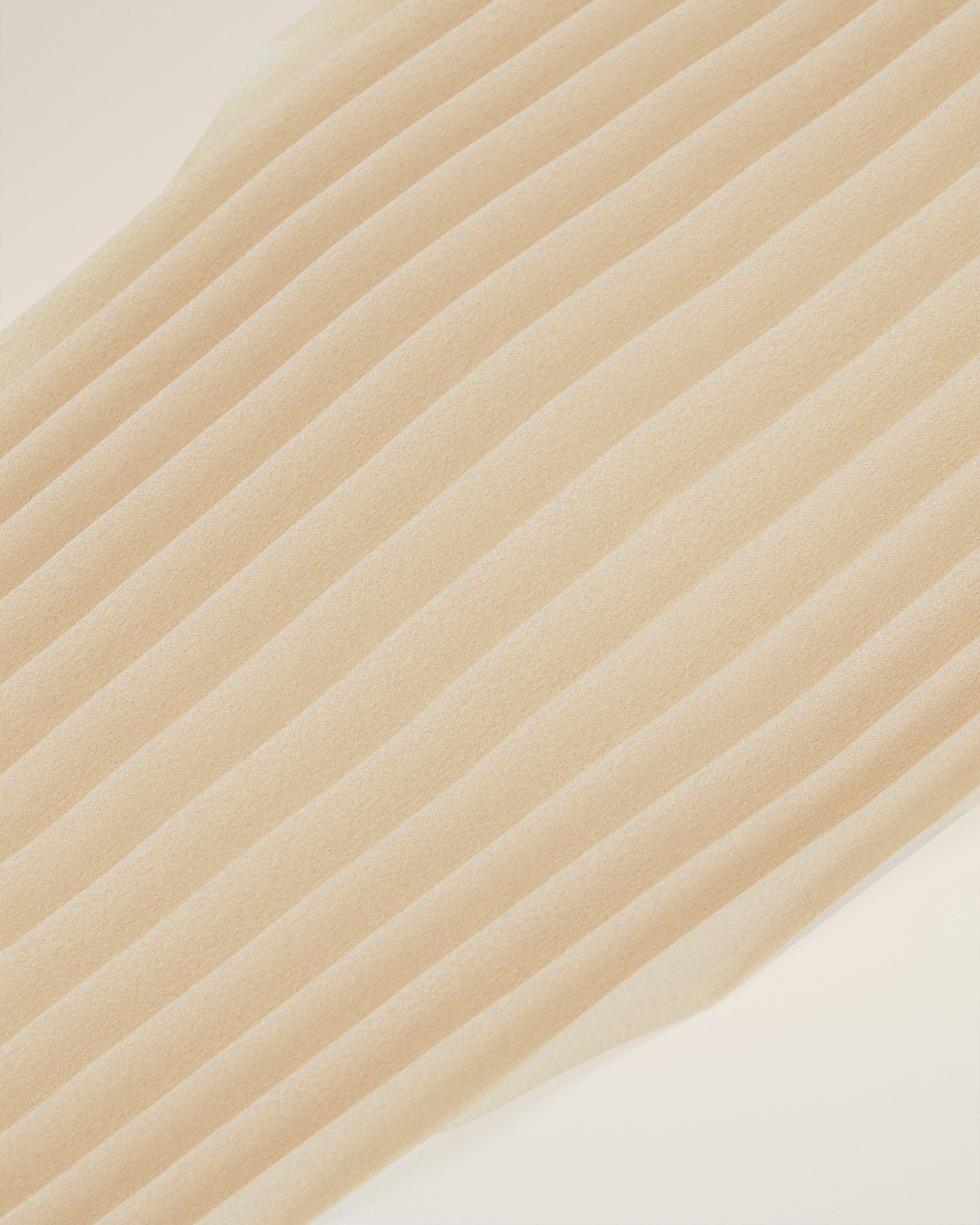 BEIGE PLEATED DIAMOND SHAPED SCARF - 4