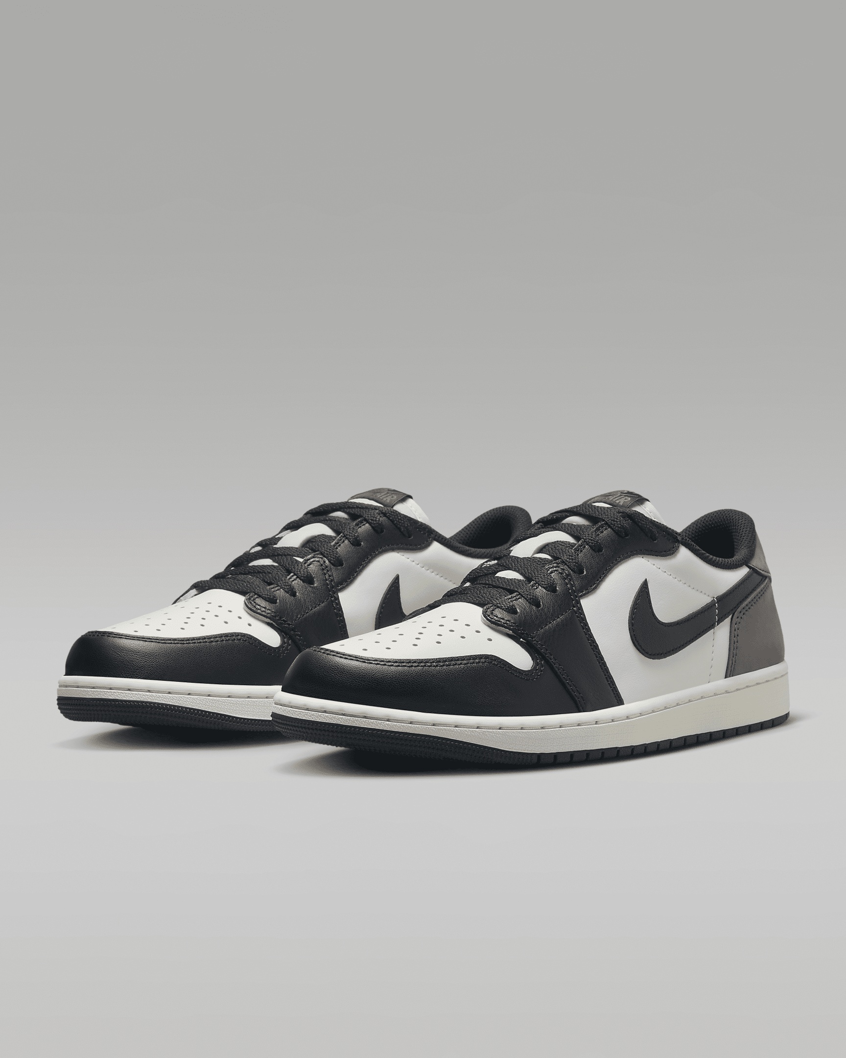 Air Jordan 1 Low OG "Mocha" Shoes - 5