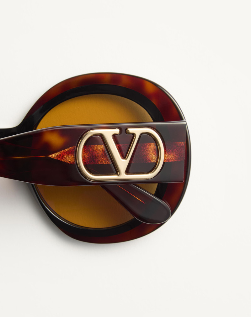 DRAMATIC ROUND 1960S ACETATE EYEWEAR 5