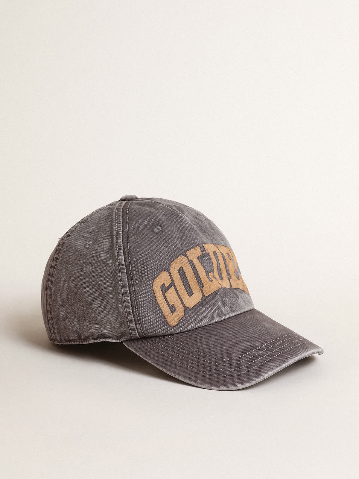 Hat in lilac-gray cotton with Golden lettering on the front - 2