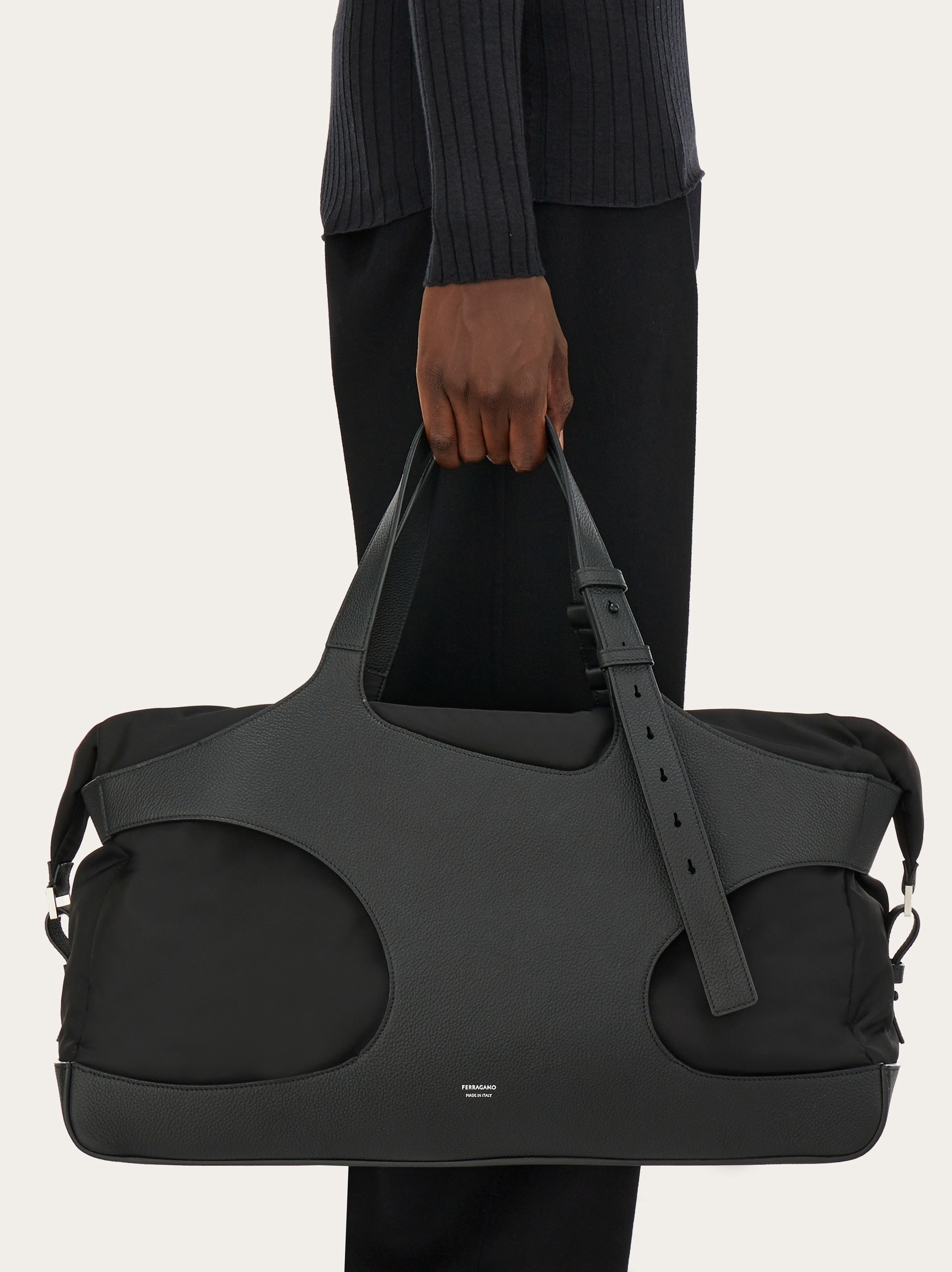 Duffle bag with cut-out detailing - 2