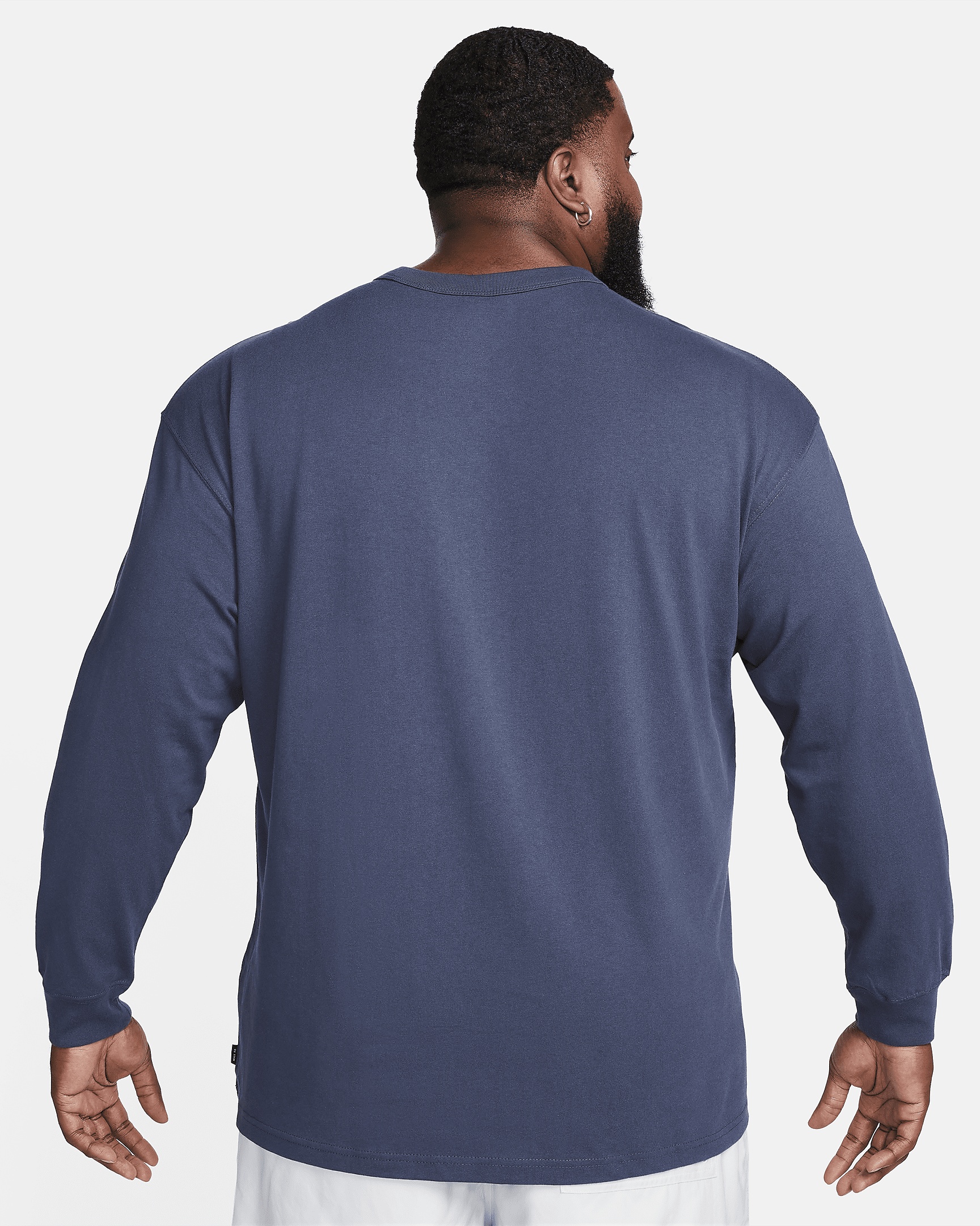 Nike Sportswear Premium Essentials Men's Long-Sleeve T-Shirt - 9