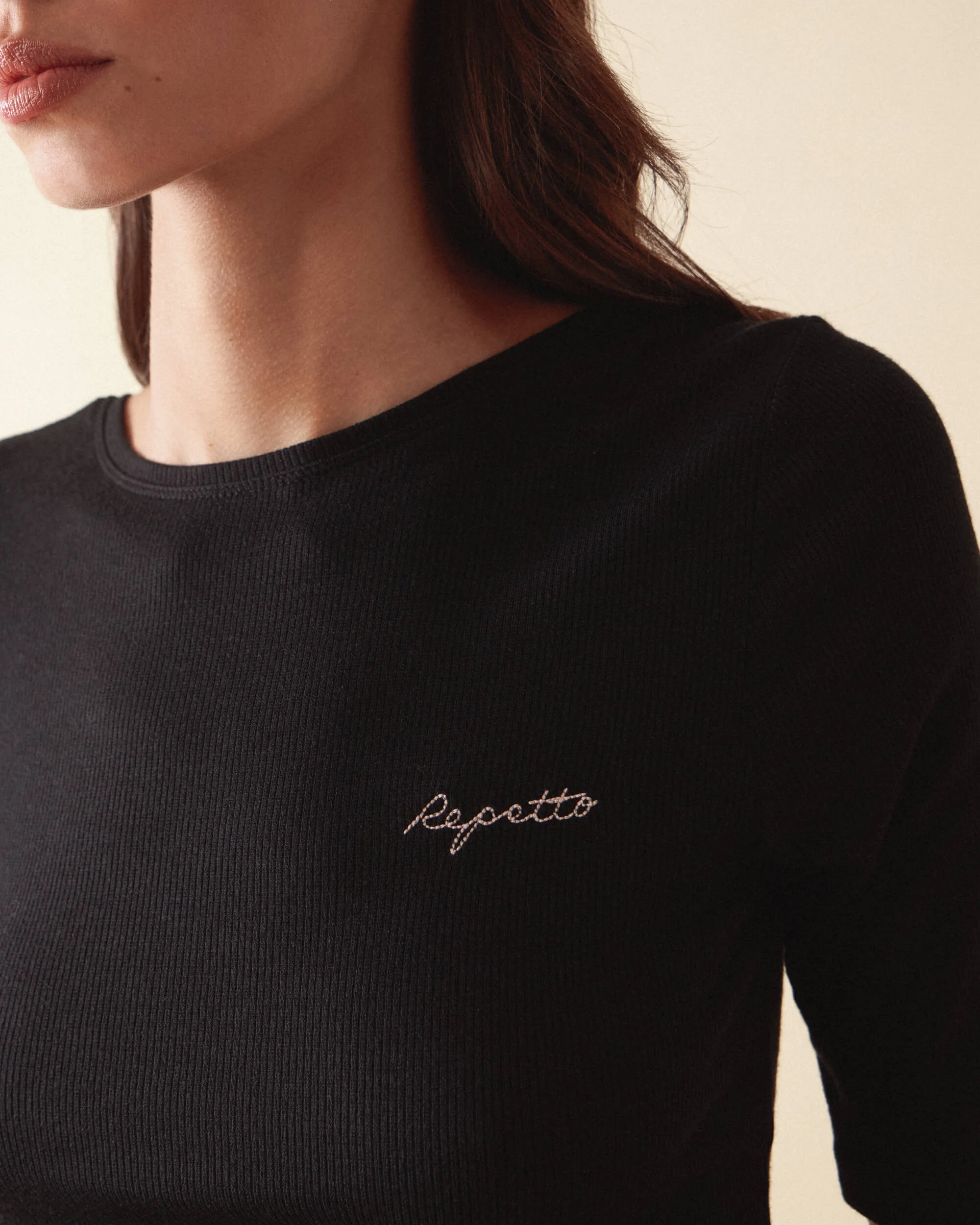 Open-back T-Shirt - 1