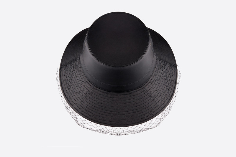 Teddy-D Large Brim Bucket Hat with Veil 3