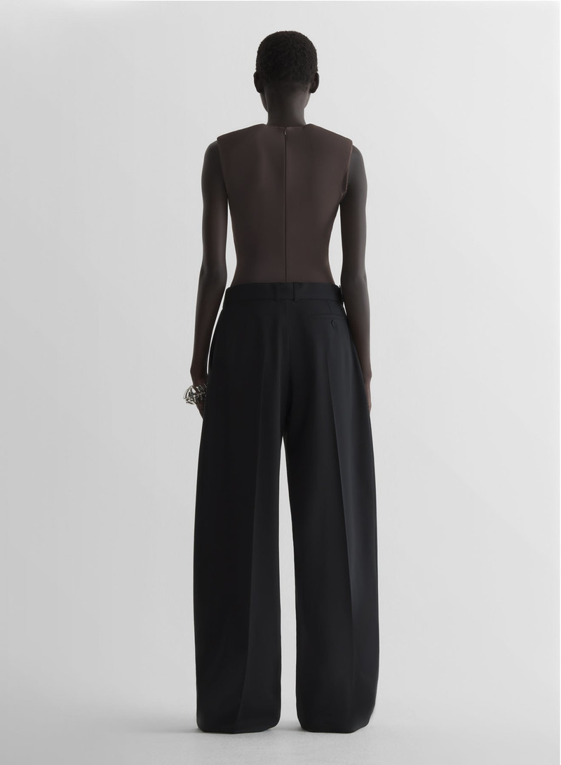 Wide belted trousers 4