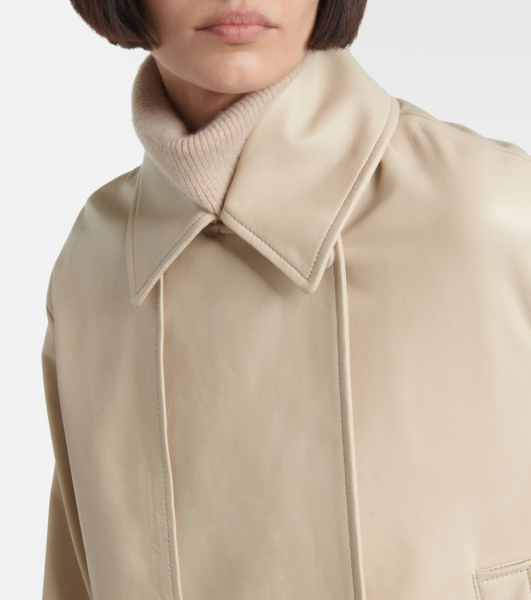 Cropped leather jacket - 4
