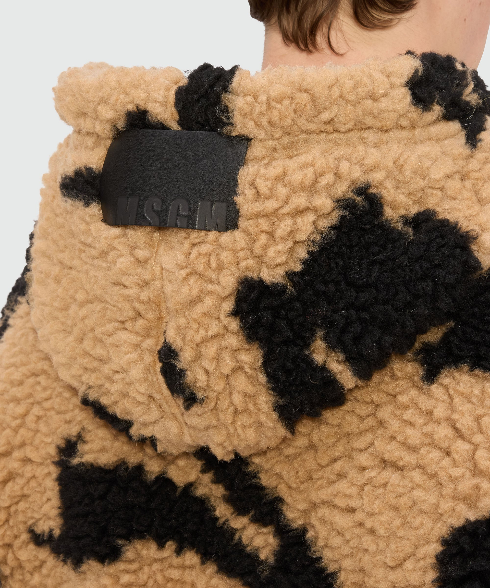 Beige teddy jacket with "Follow the Rabbit®" motif - 5
