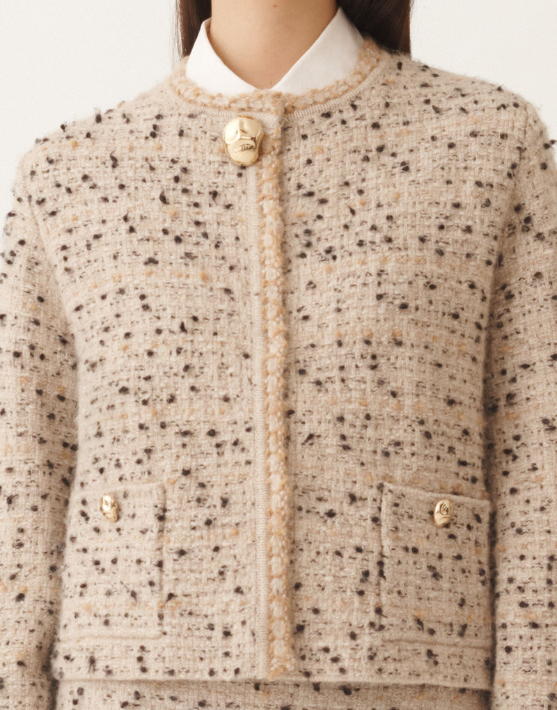 Buttoned tweed jacket 5