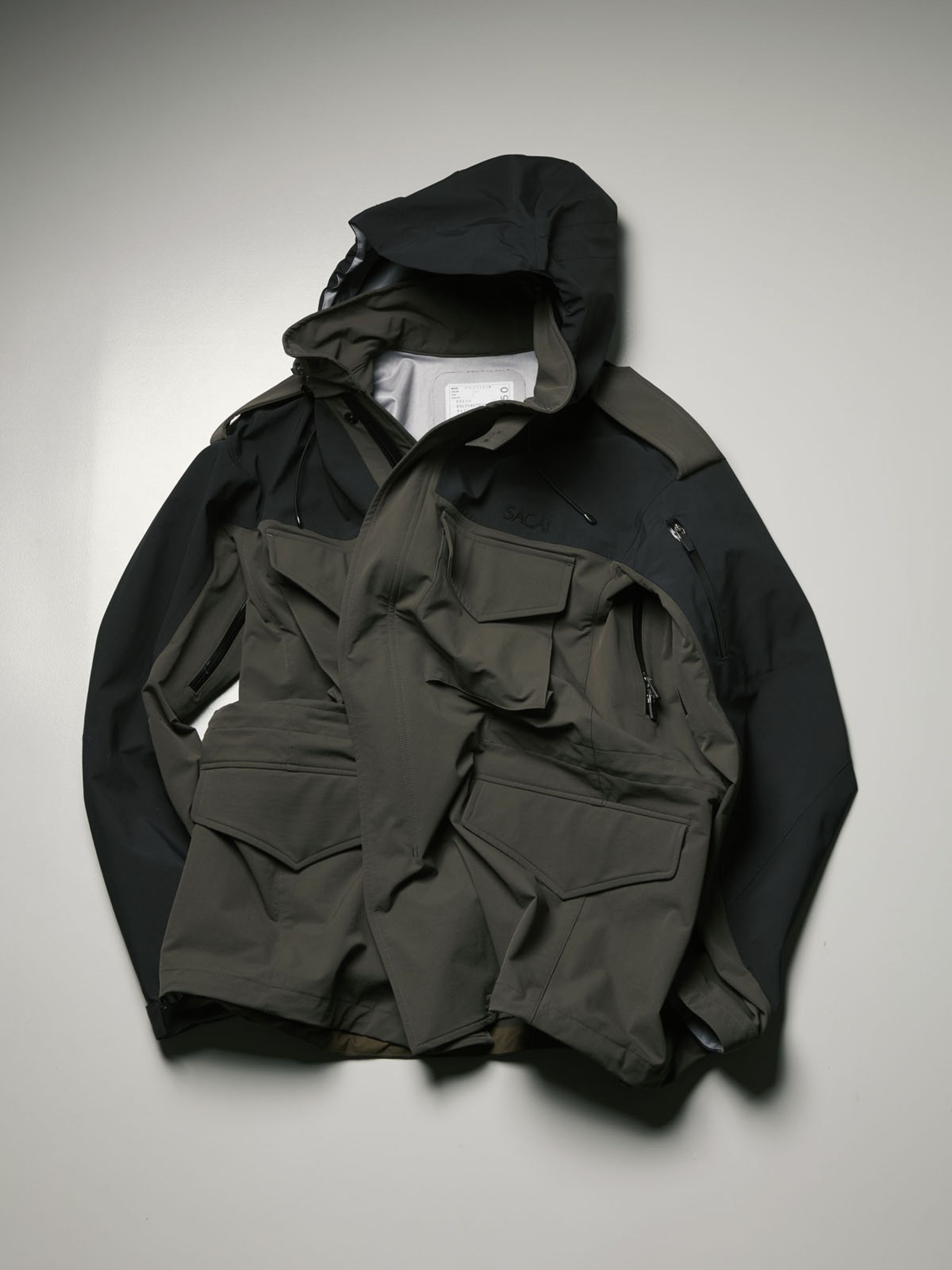 Nylon Stretch Water-Repellent Blouson - 2