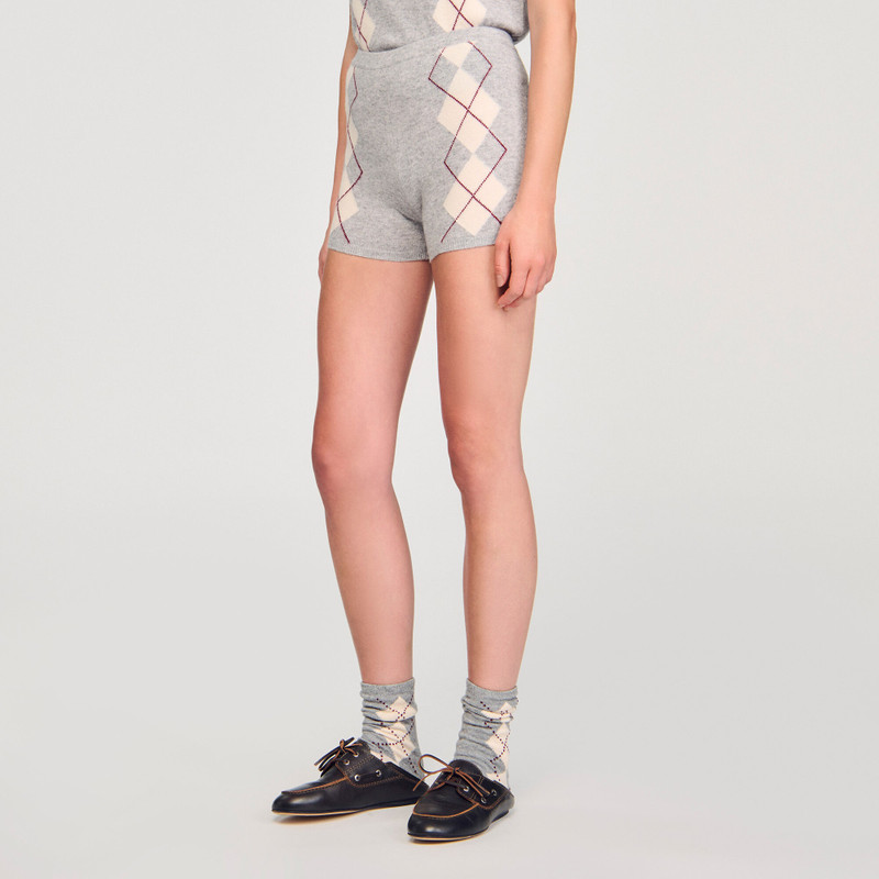 DIAMOND-PATTERN KNIT SHORTS 5
