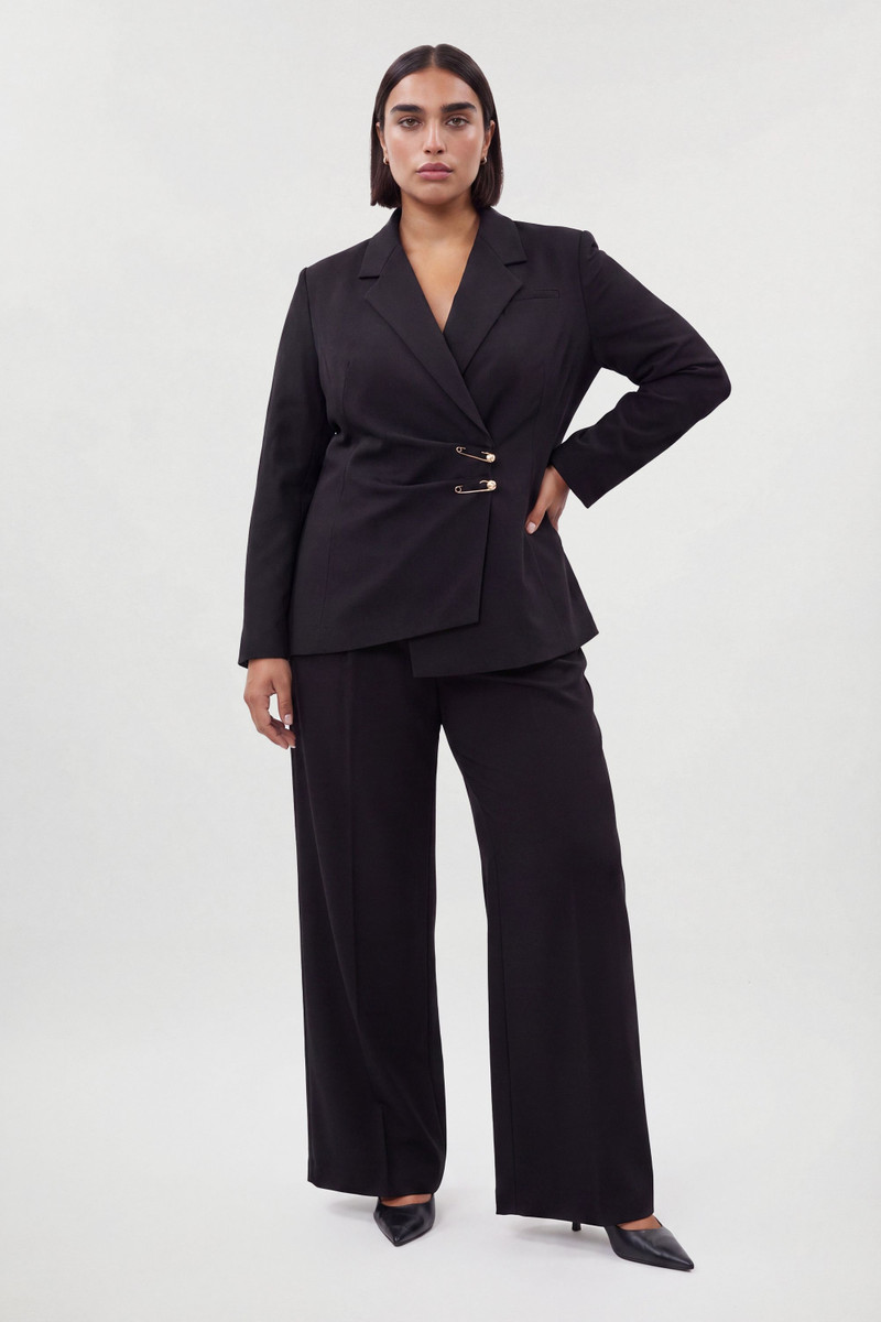 Plus Size Trim Detail Tailored Single Breasted Blazer 1