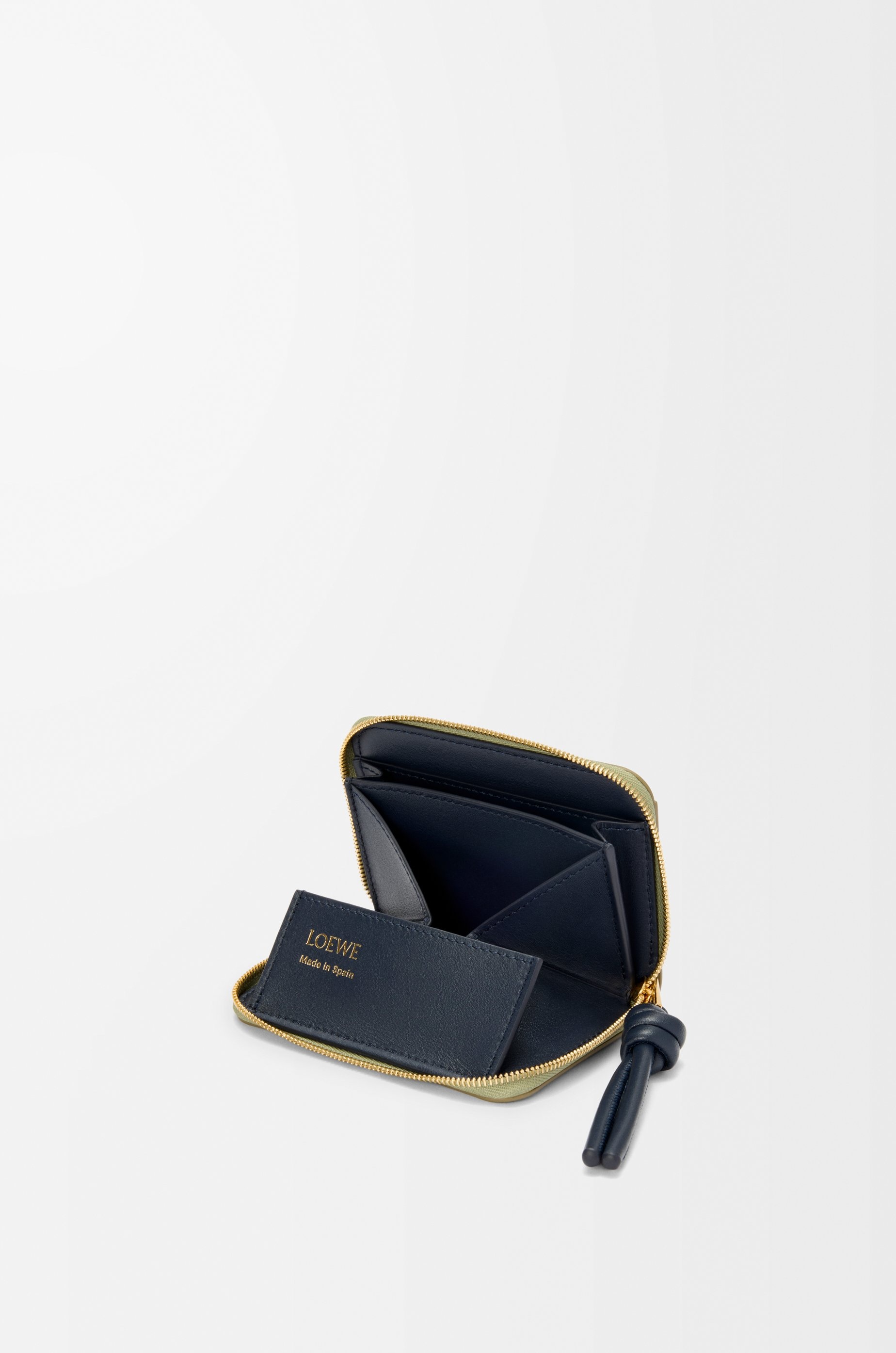 Zipped coin purse in shiny nappa calfskin - 2