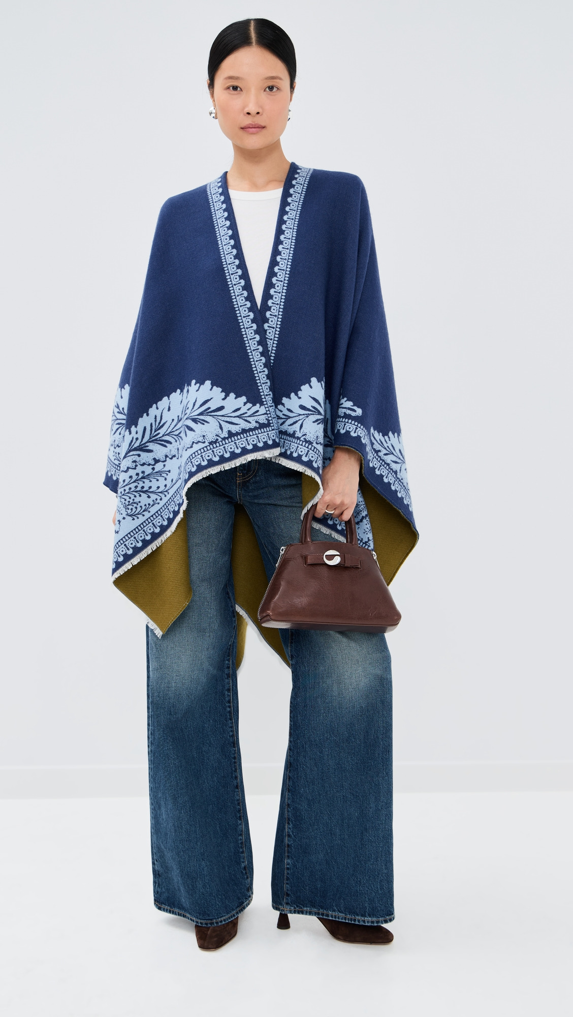 Poncho - 4