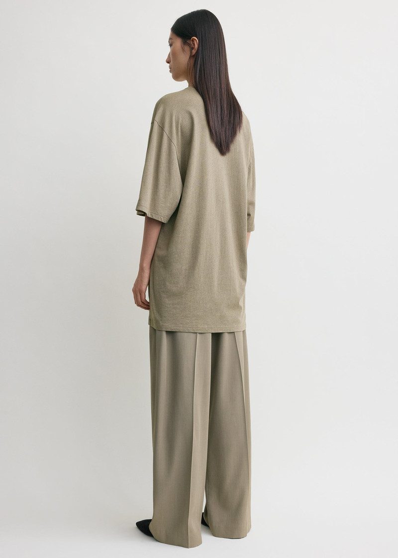 Relaxed tee dress taupe 4