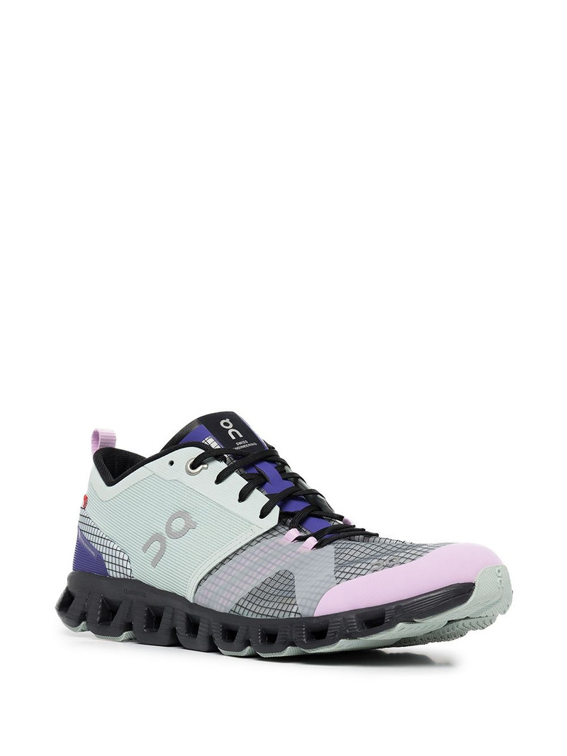 On Cloud WMNS "Shift - Surf" outlook