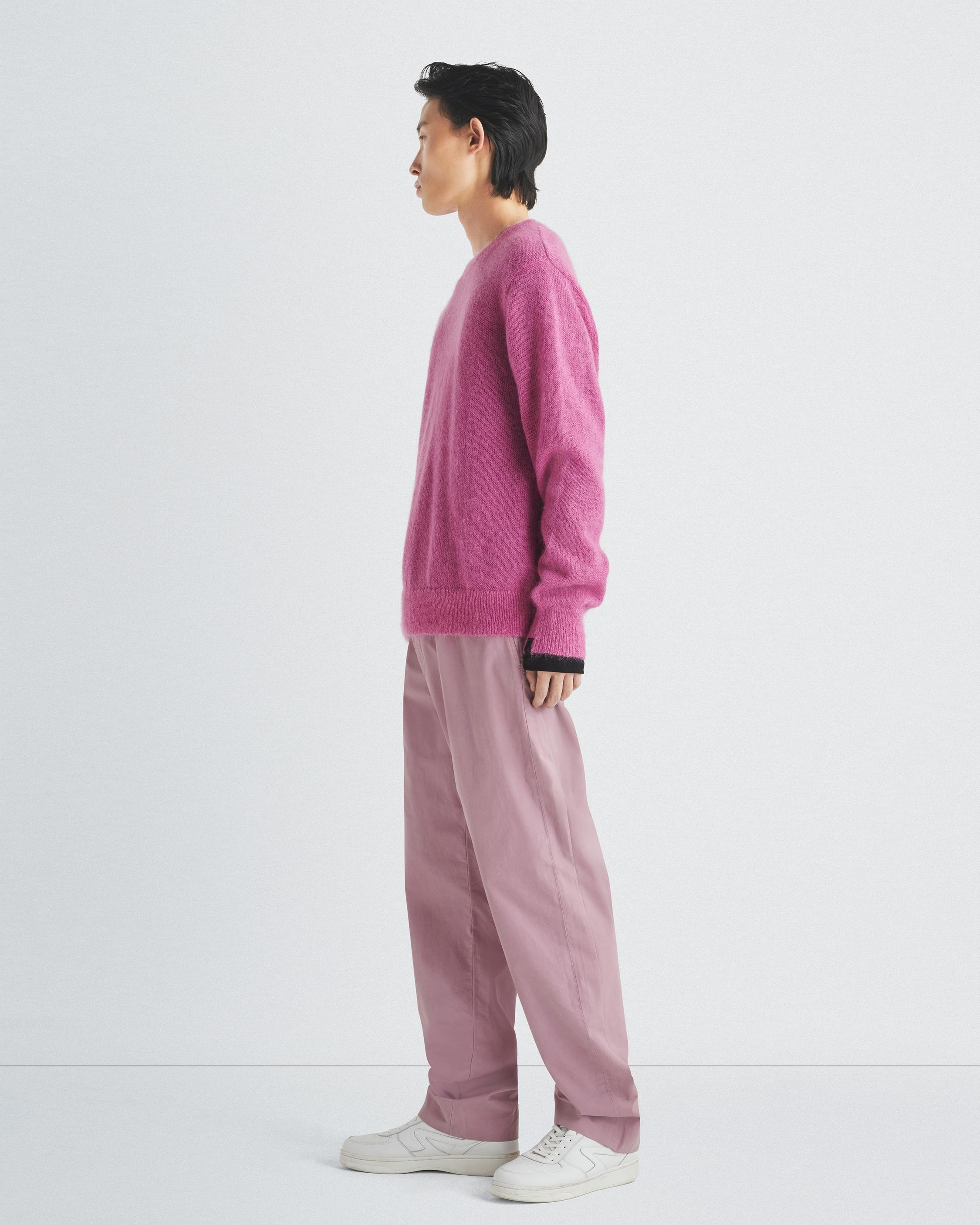 Dillon Wool Mohair Crew
Relaxed Fit - 4