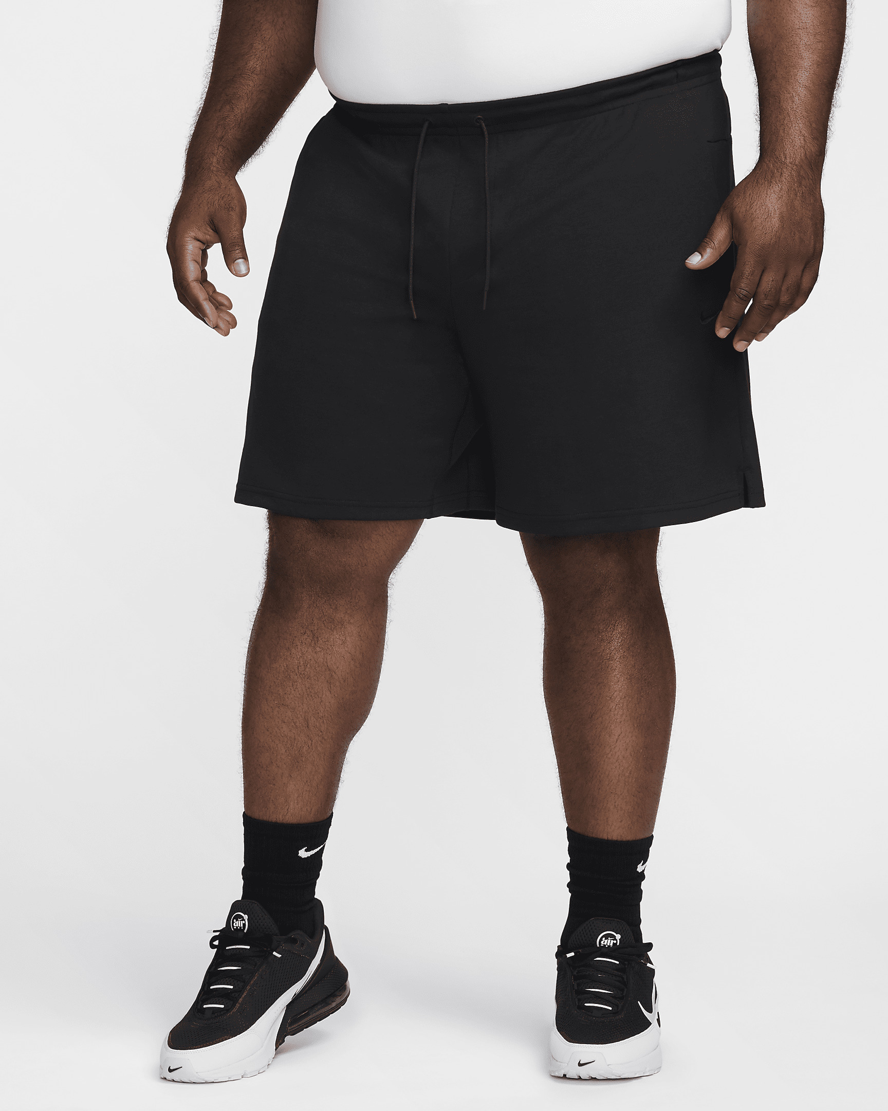 Nike Primary Men's 7" Dri-FIT UV Unlined Versatile Shorts - 8