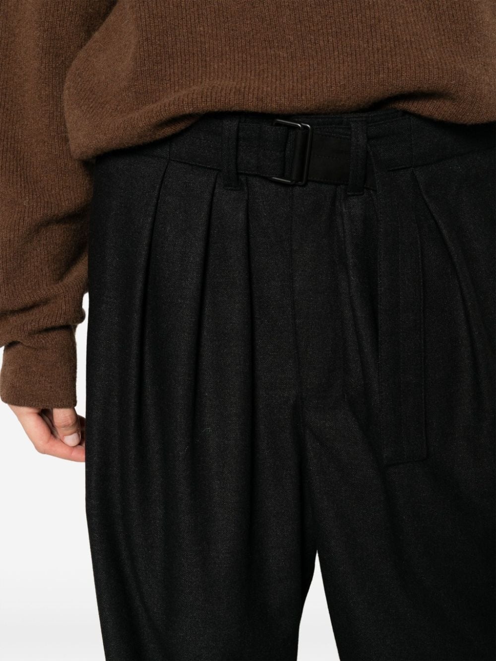 belted pleated cashmere-blend trousers - 5