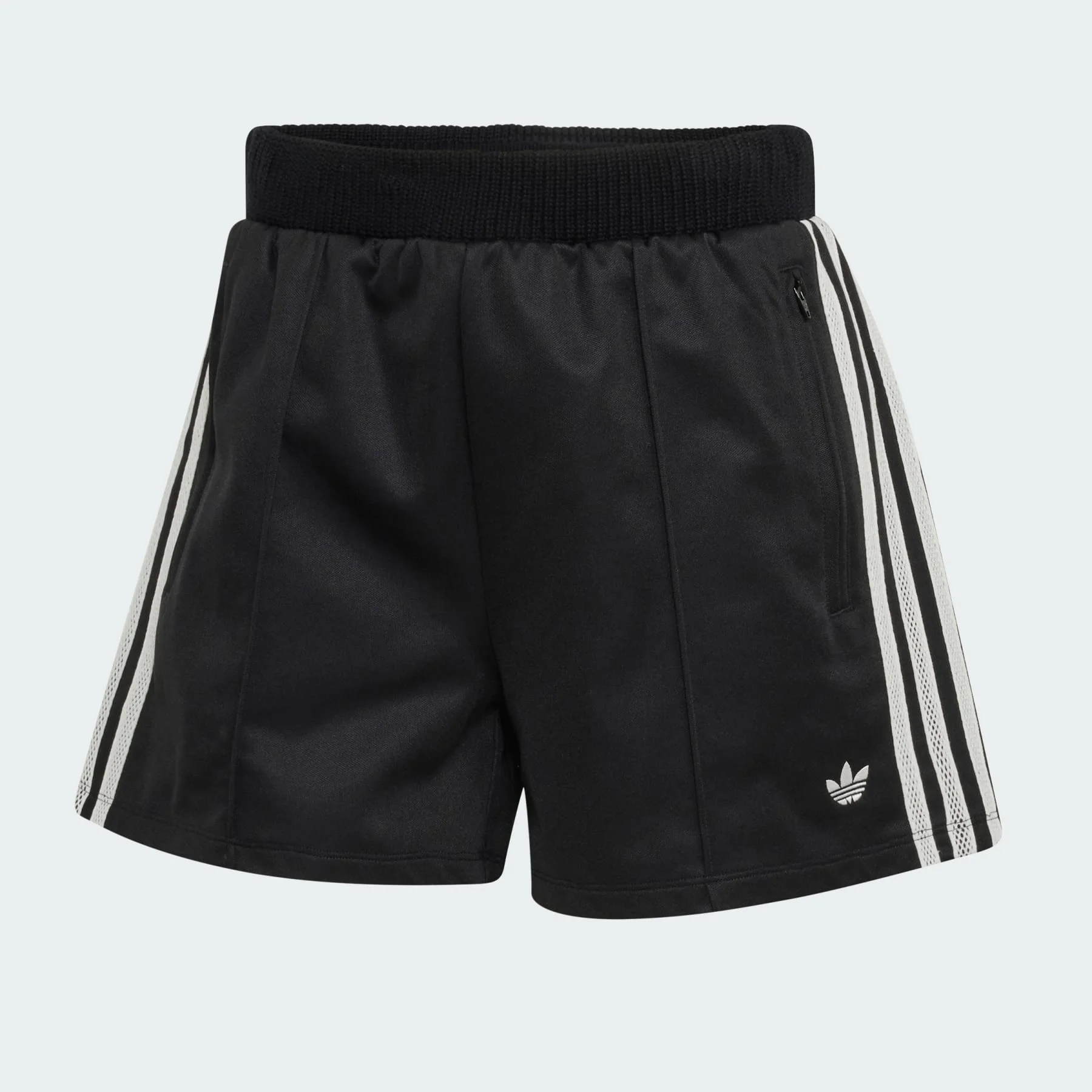 Sprinter Shorts with Knitted Crochet Details - 1