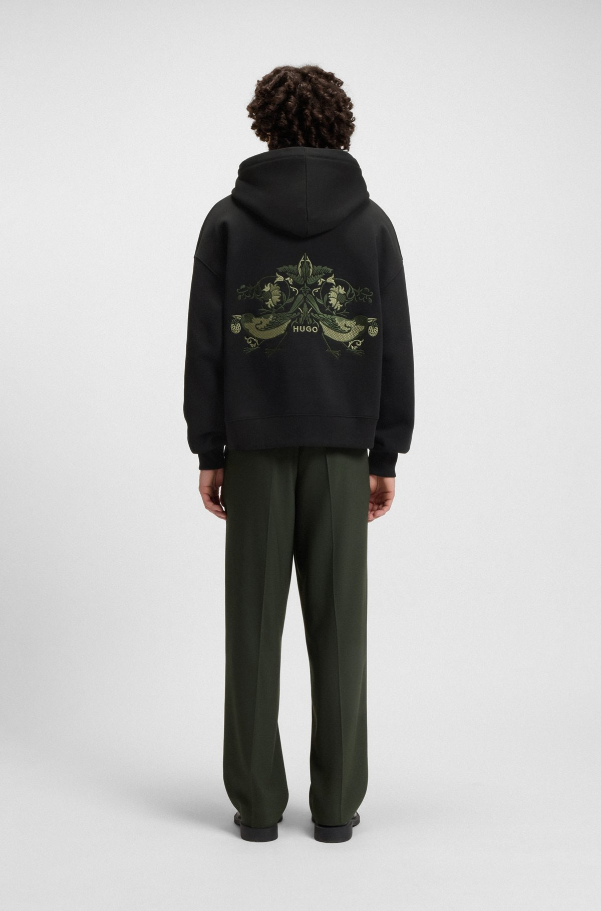 COTTON-TERRY HOODIE WITH EMBROIDERED ARTWORK - 5