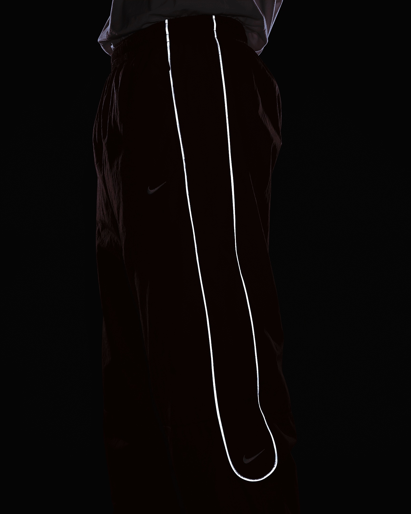 Nike Solo Swoosh Men's Track Pants - 9