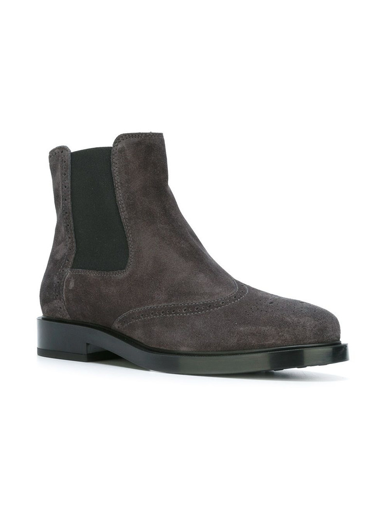 Tod's chelsea boots outlook