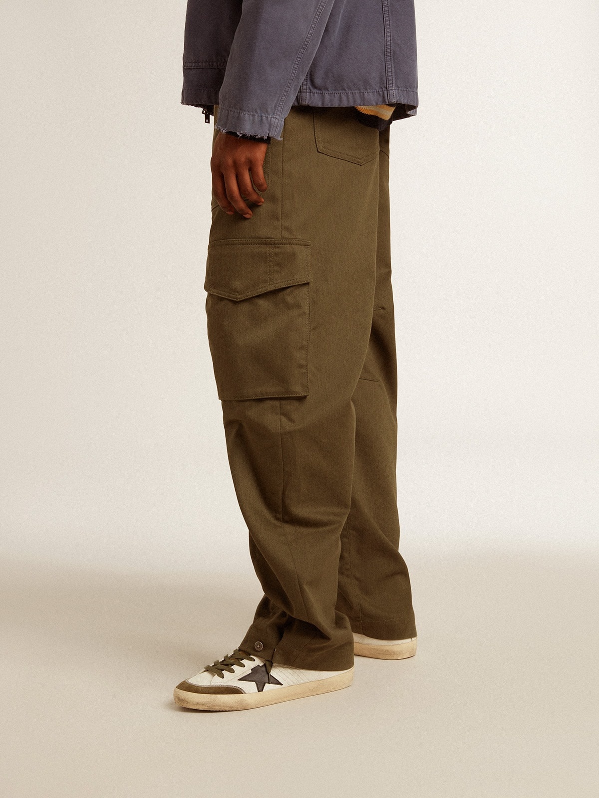 Olive green cargo pants - 4