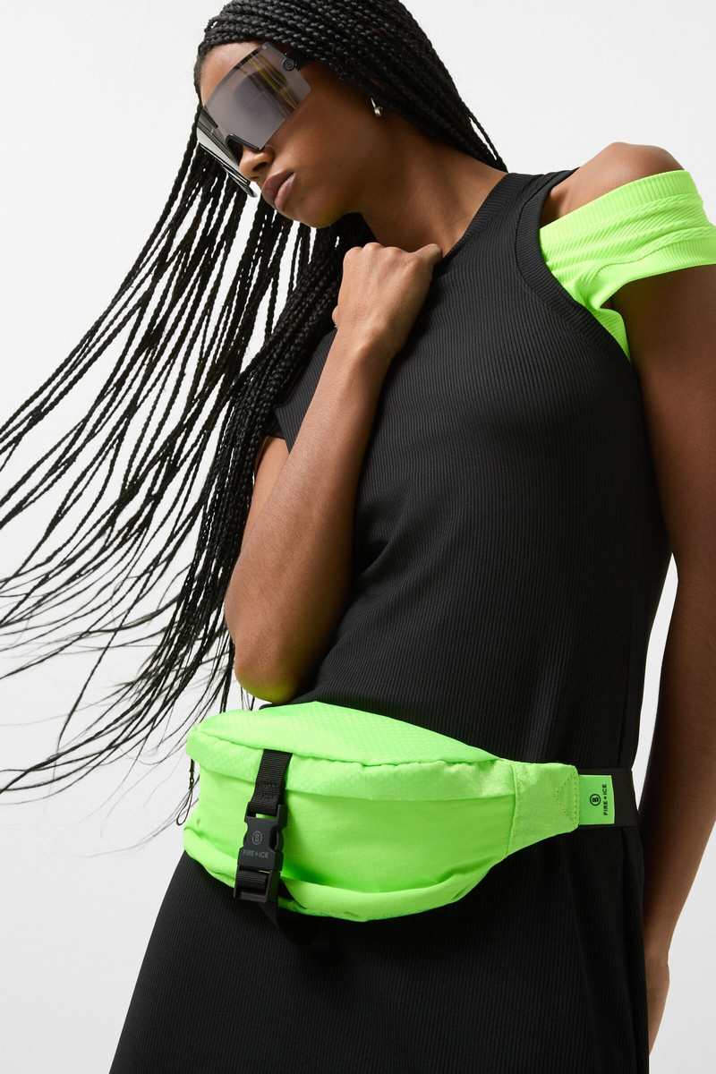 Rib knit dress Eleen in Black 4