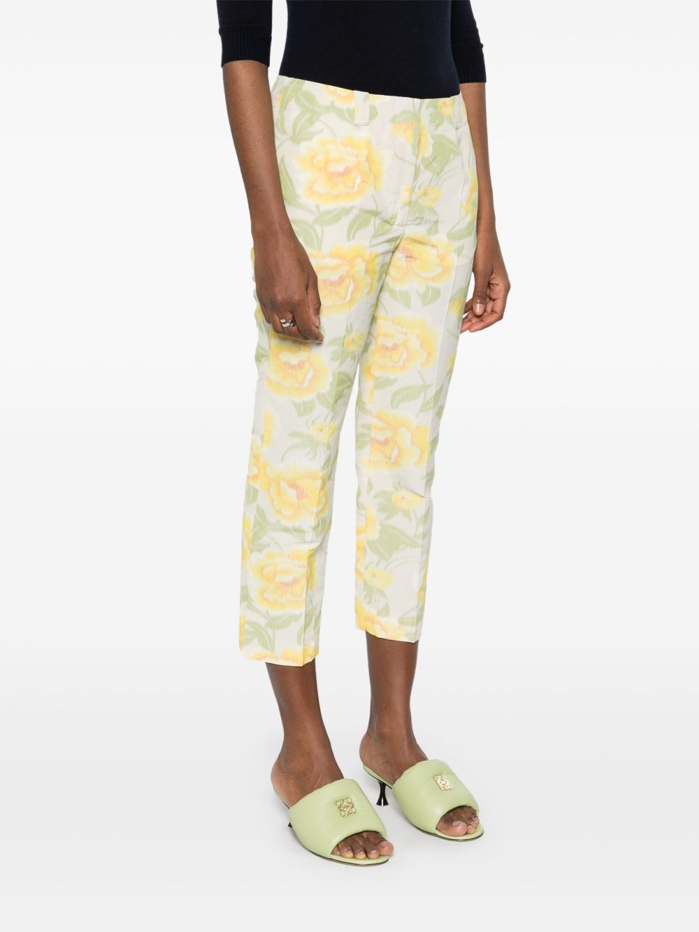 パンツ KENZO 'Kenzo Peonies' pants KENZO 'KENZO Peonies' cropped pants in cotton linen jacquard