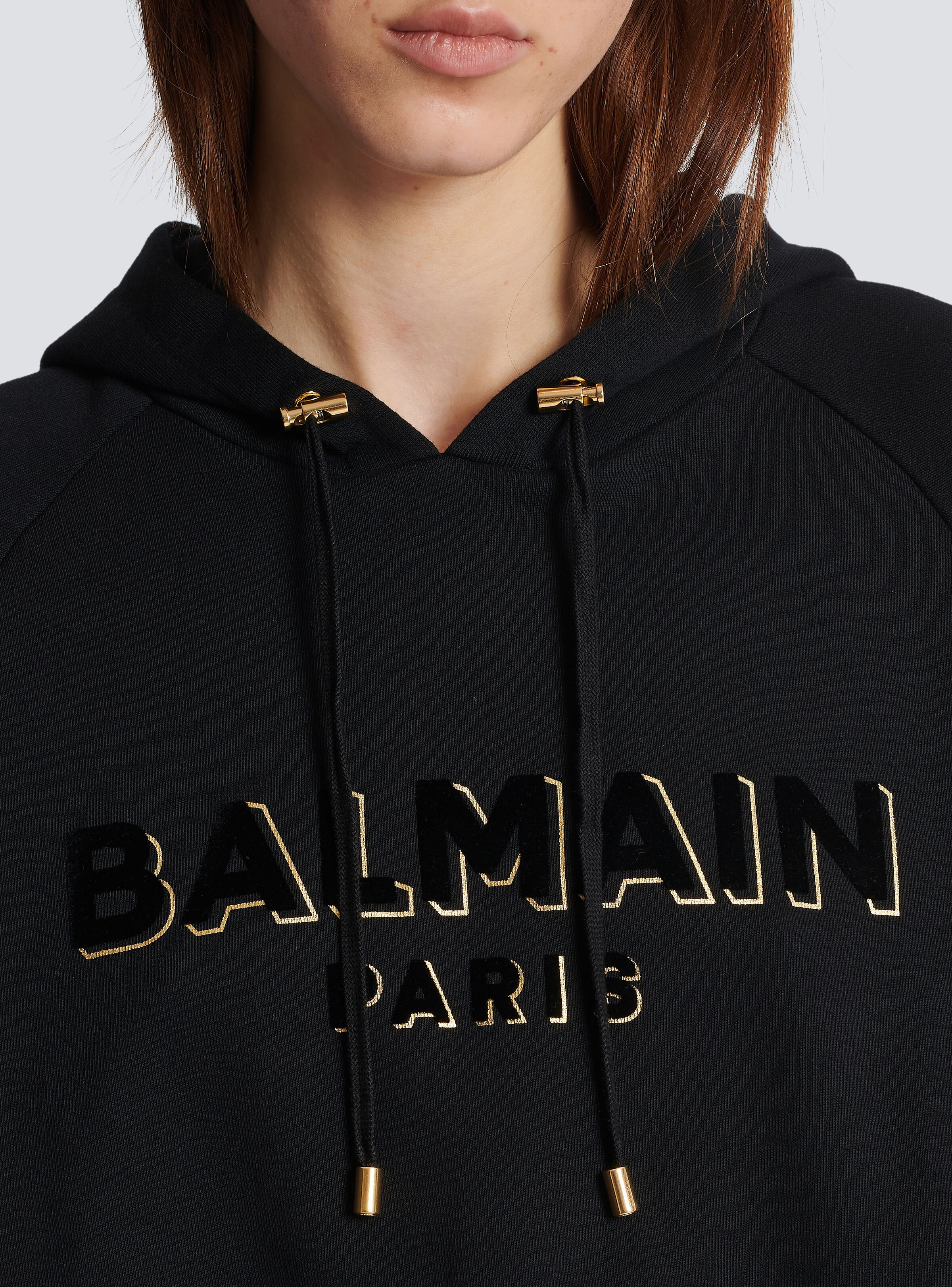 Cropped cotton sweatshirt with flocked metallic Balmain logo - 7